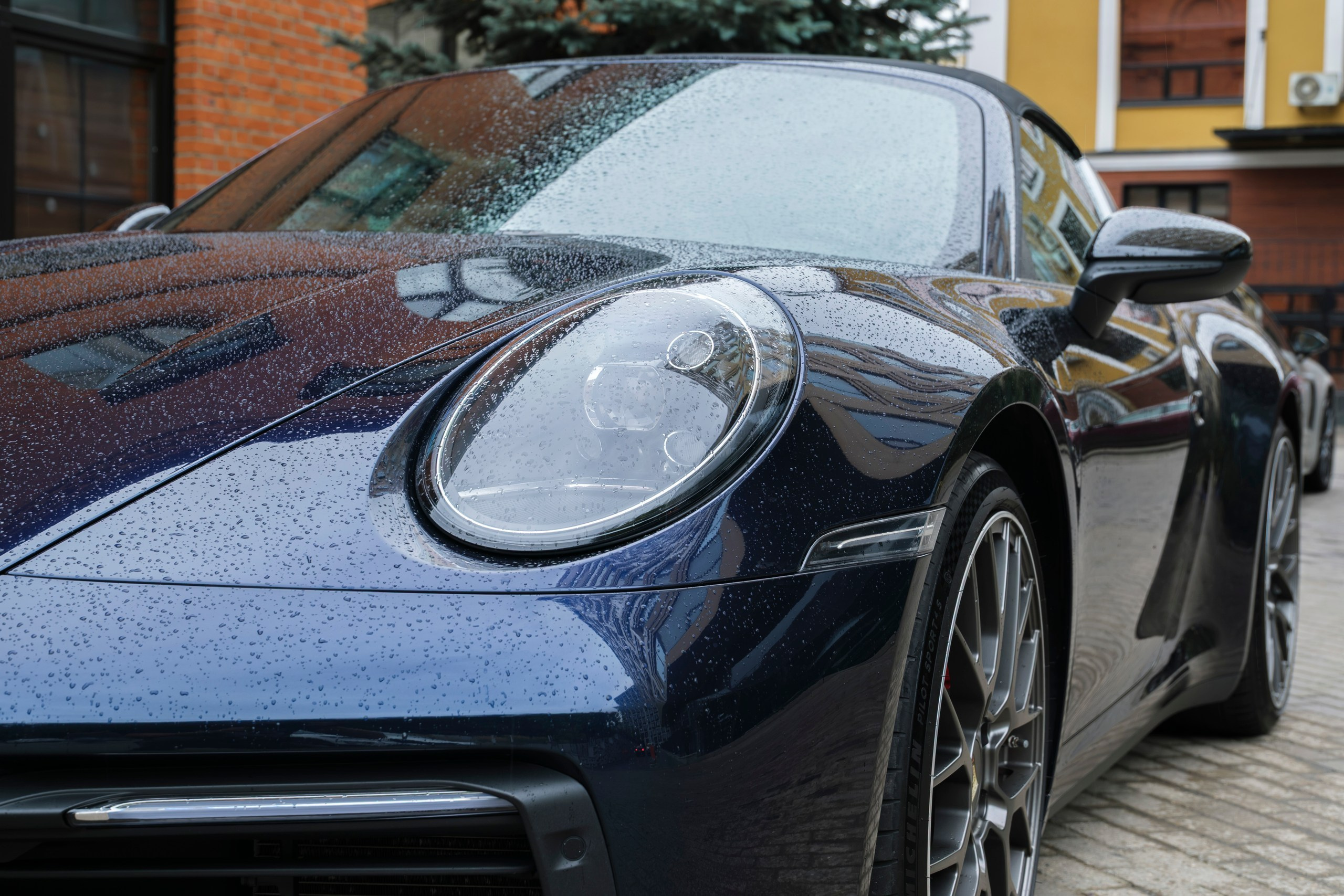 Съёмка автомобилей Porsche 911 Targa 4S и Panamera GTS. Фотограф на мероприятие в Москве — Павел Соколов