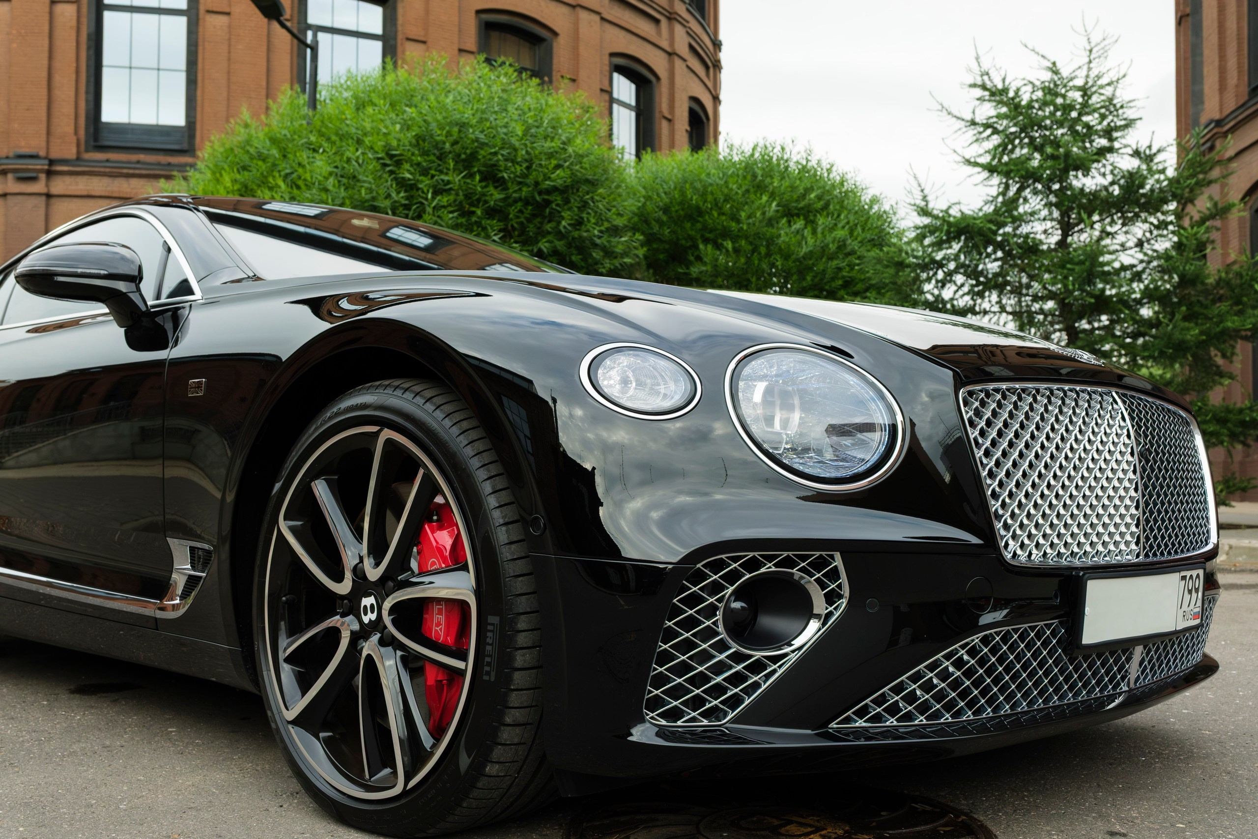 Съёмка Bentley Continental GT First Edition для продажи. Фотограф на мероприятие в Москве — Павел Соколов