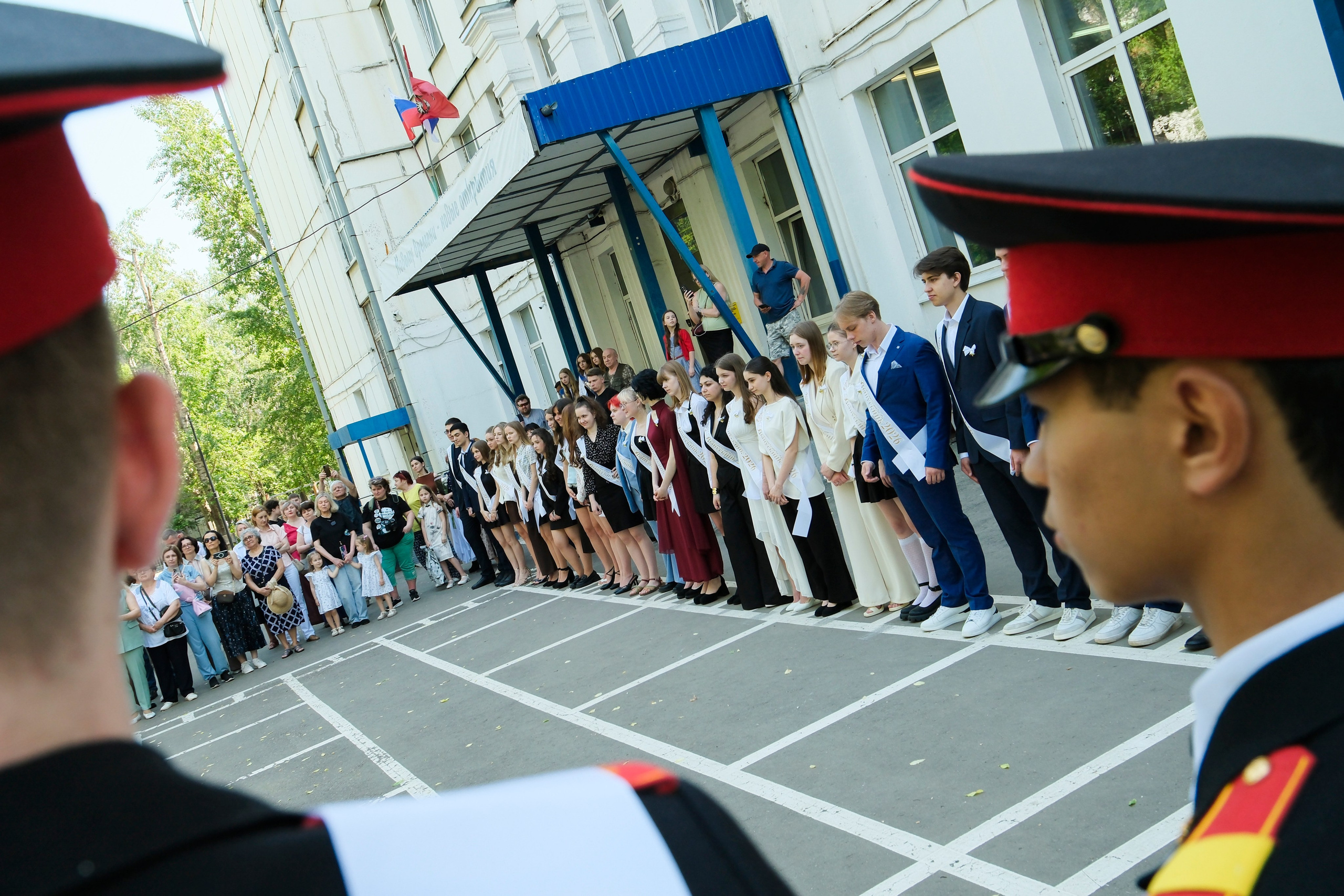 Линейка 11 класс. Фотограф на мероприятие в Москве — Павел Соколов