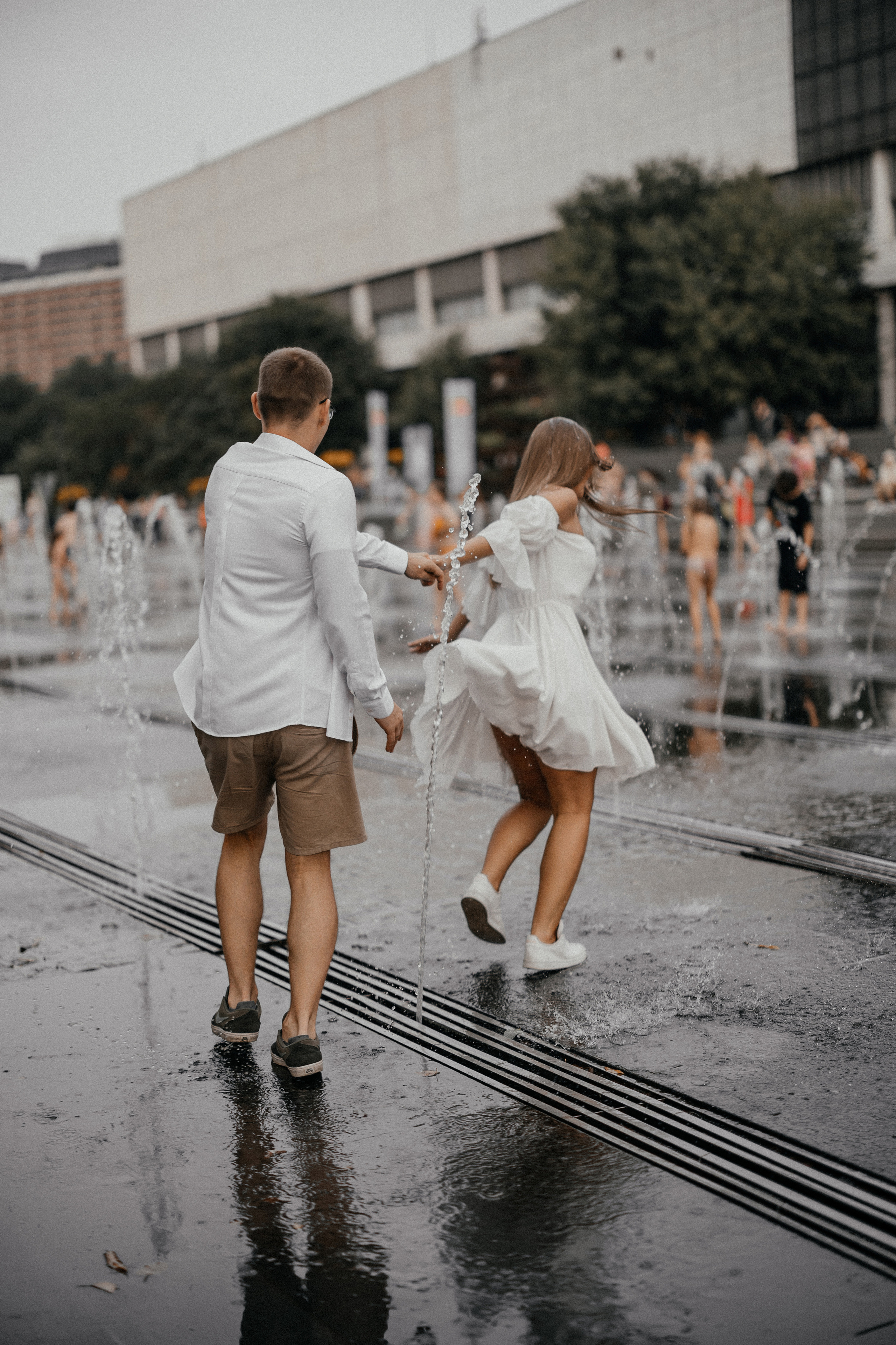 Лав стори в фонтане ♥. Свадебный фотограф в Москве