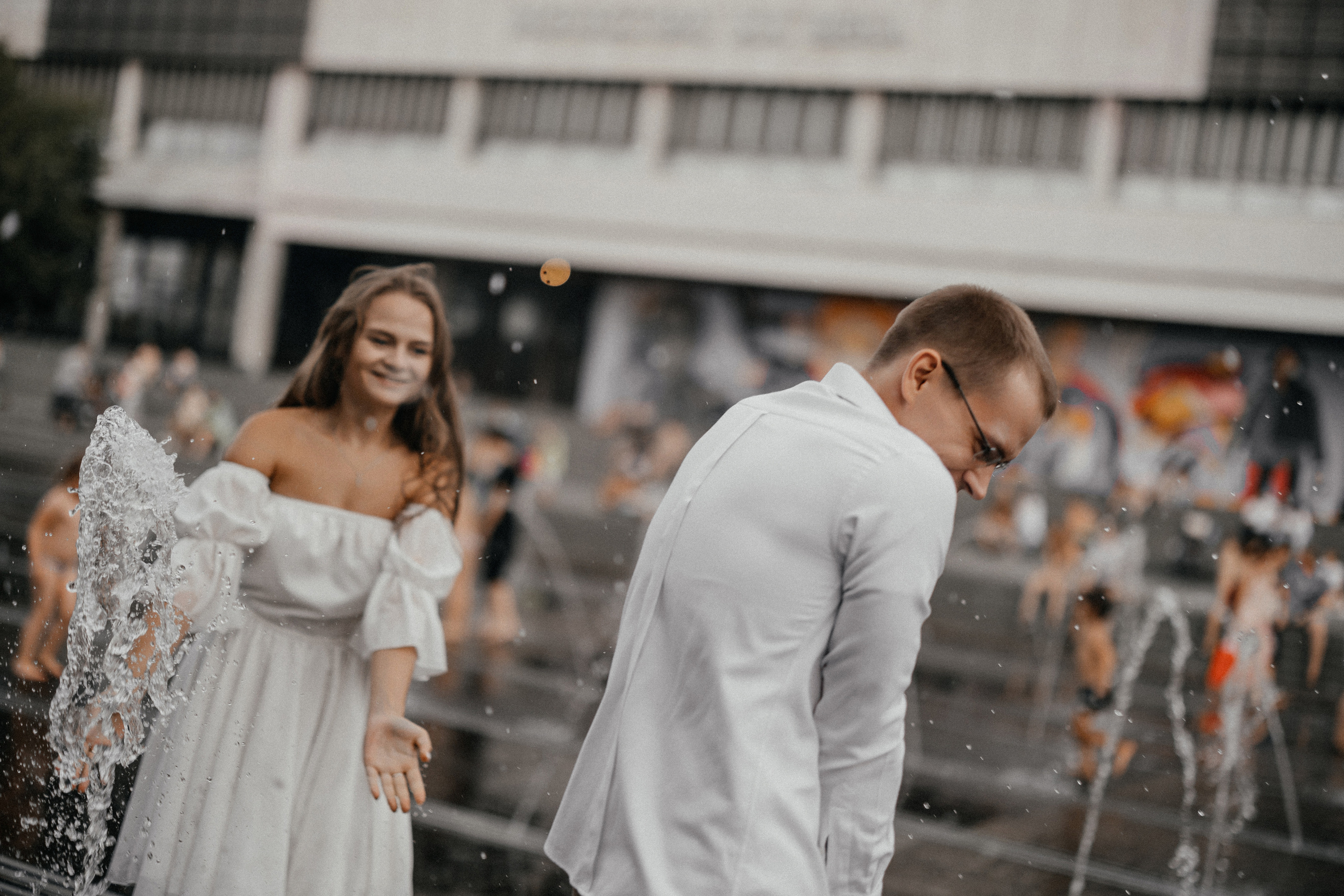 Лав стори в фонтане ♥. Свадебный фотограф в Москве