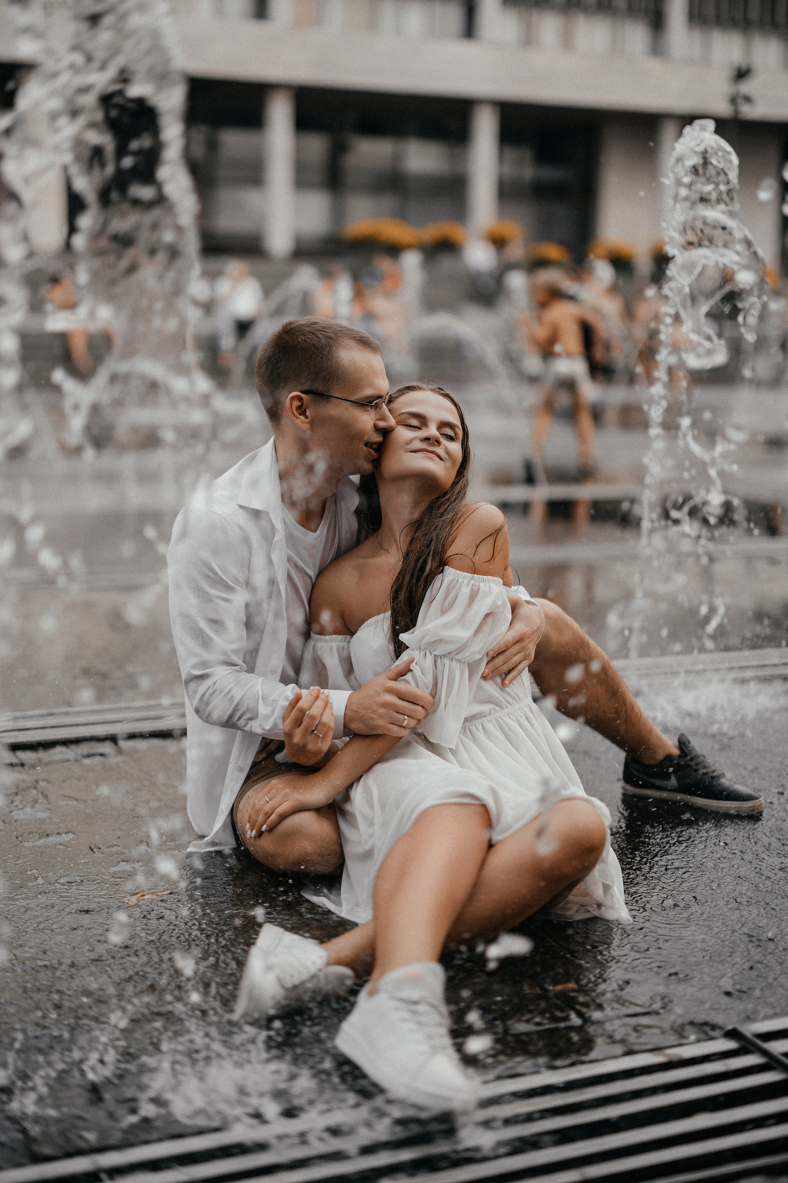 Лав стори в фонтане ♥. Свадебный фотограф в Москве