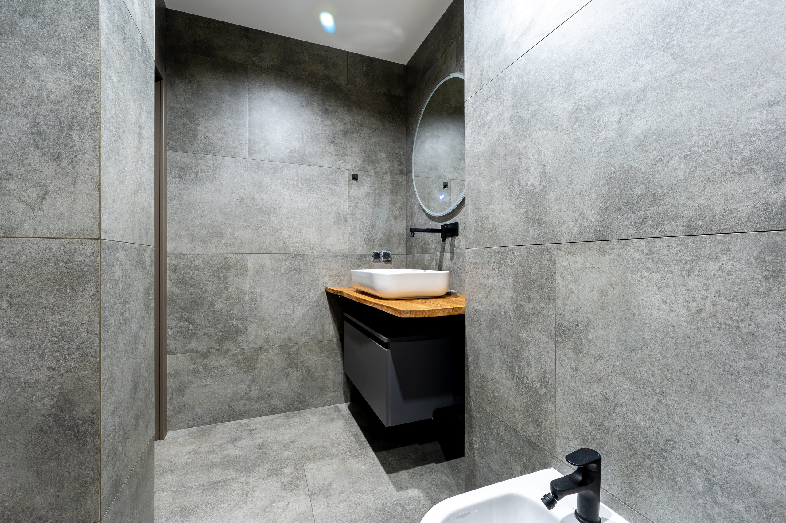 Дом на продажу. Интерьерный фотограф. Фото- видеосъемка недвижимости Санкт-Петербург