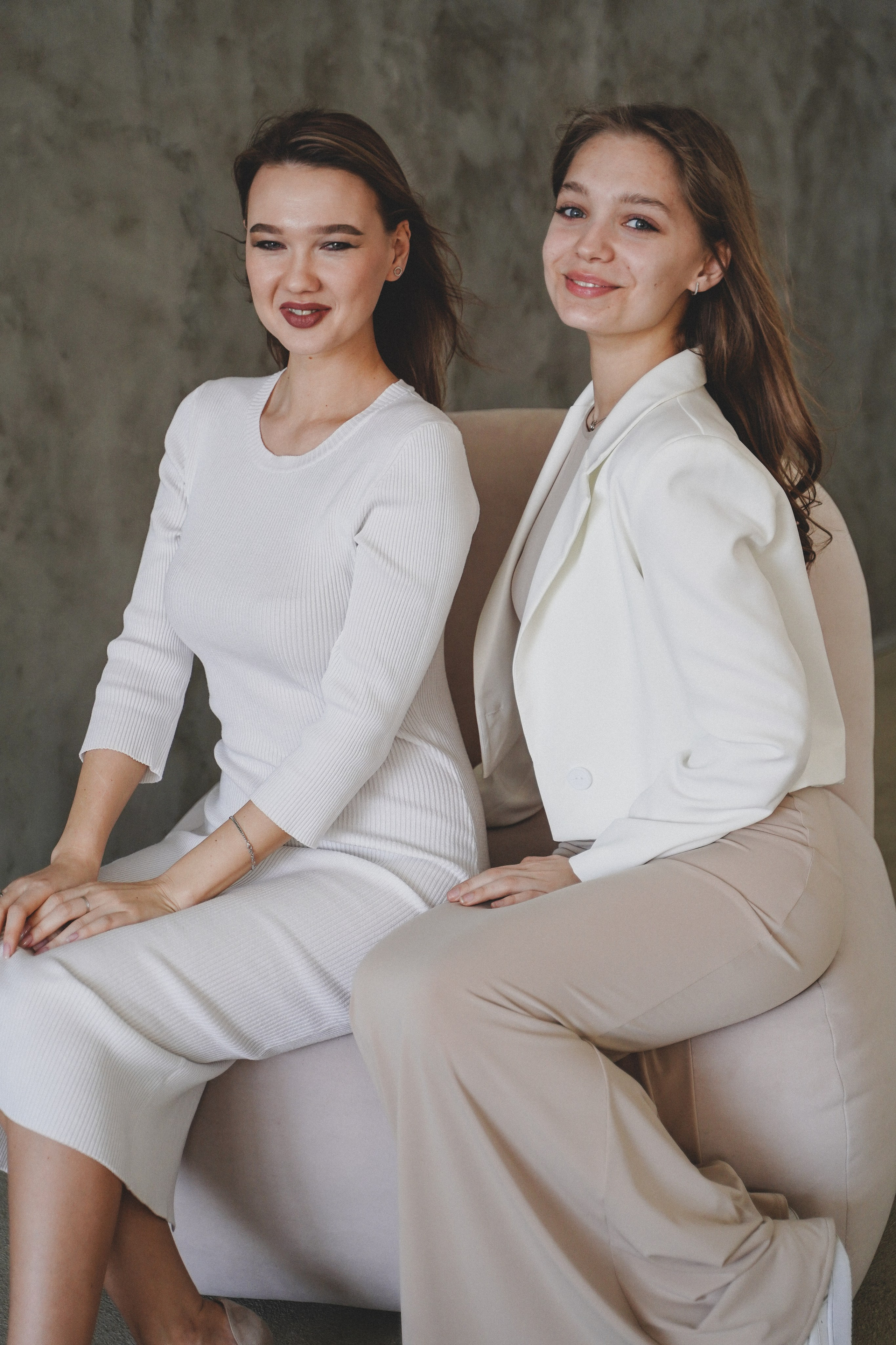 Фотосессия большой семьи в студии. Семейный и женский фотограф в Краснодаре Анастасия Приймак