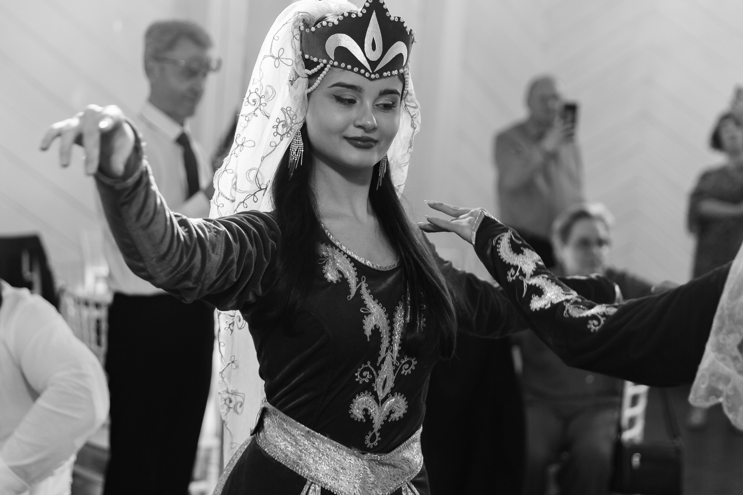 16.06.2024. RETOUCH-HOUSE