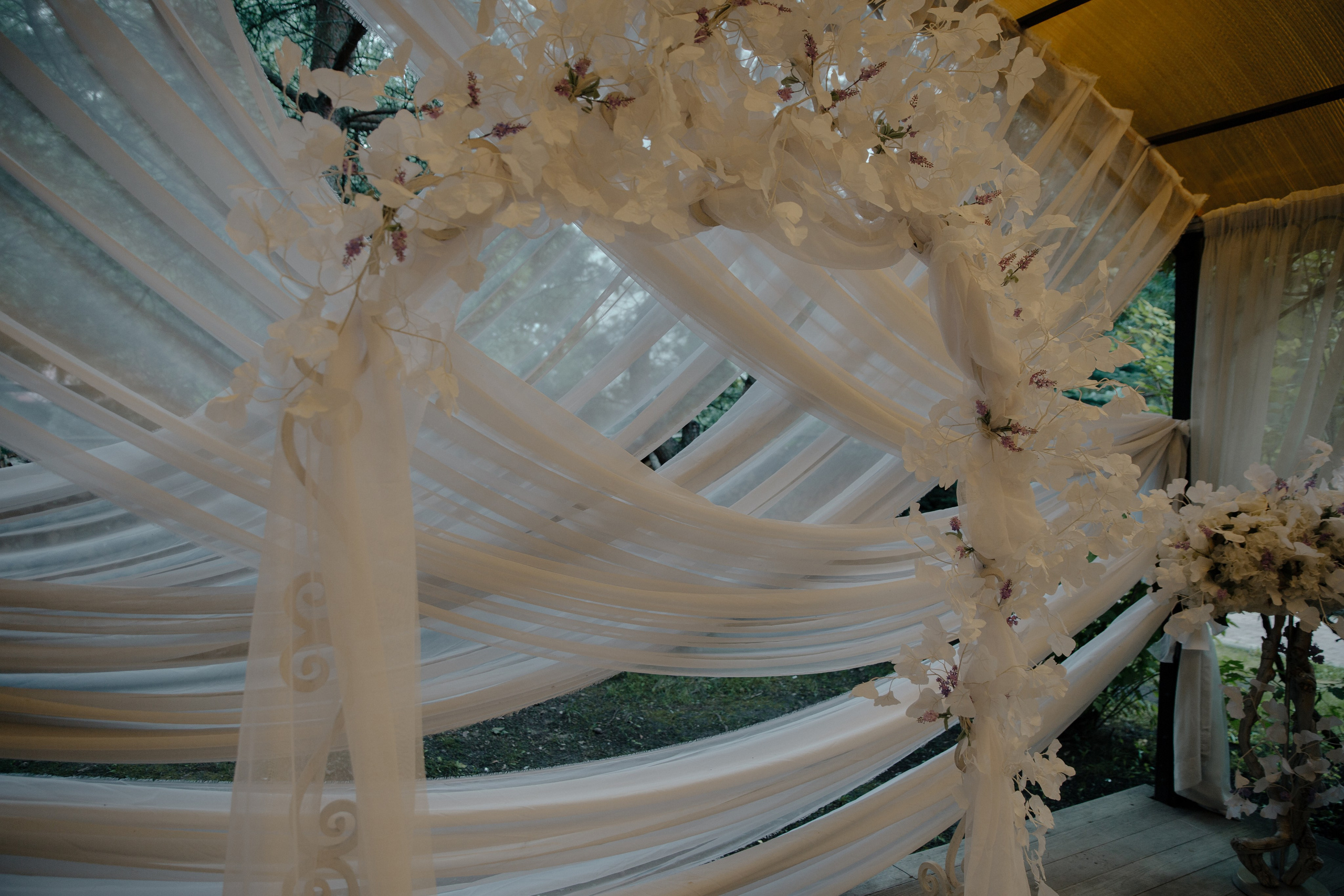 04.08.2024. RETOUCH-HOUSE