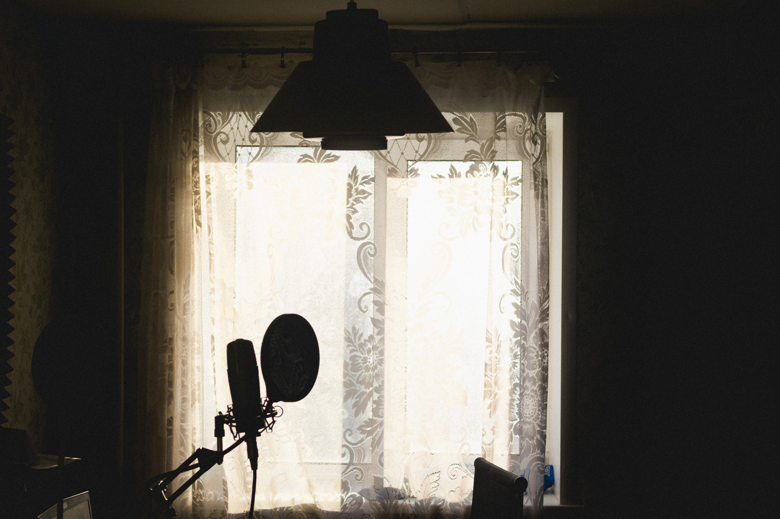 Ноябрь 2025. Den Mirov — Фотограф, Музыкант