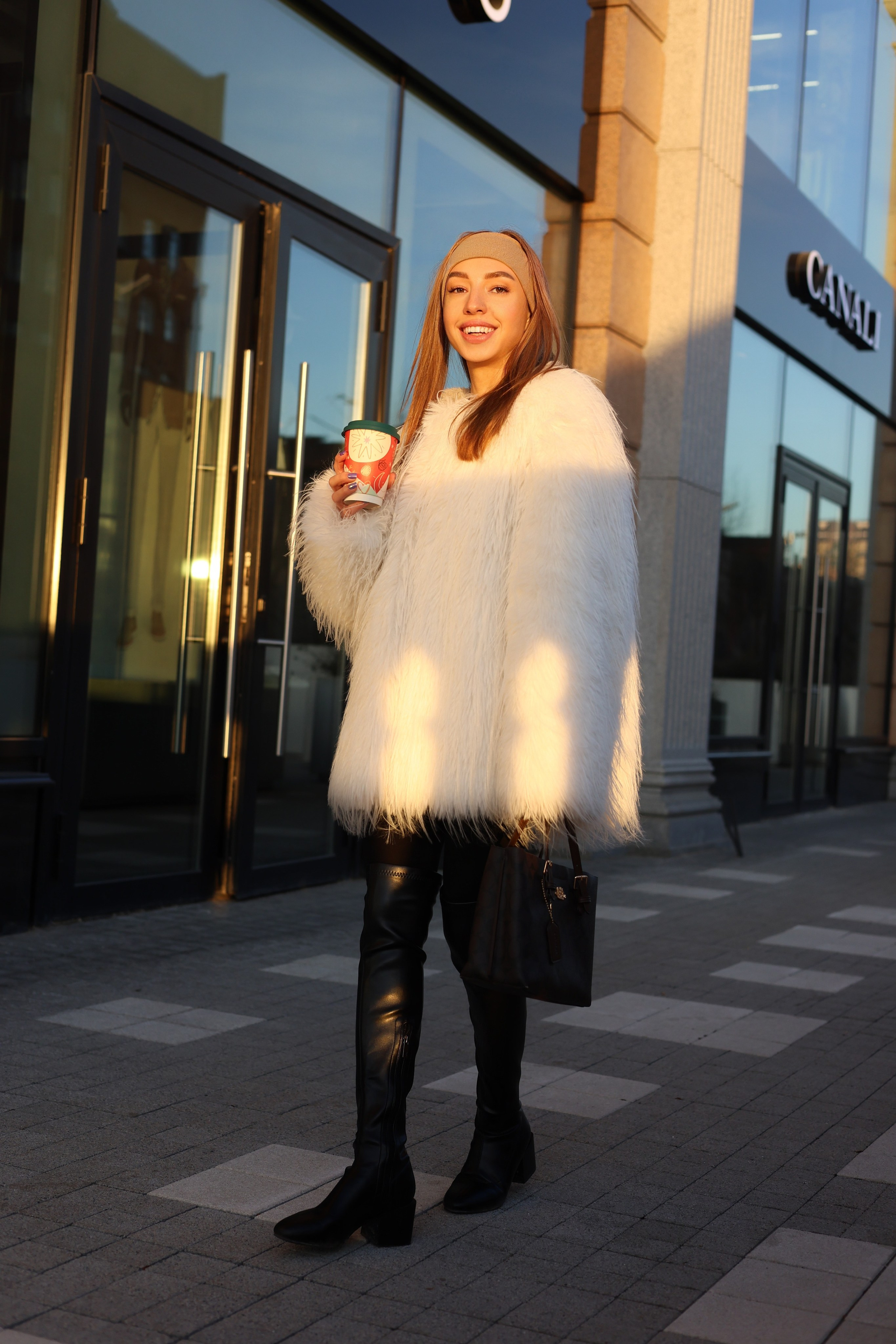 Диана. Главная