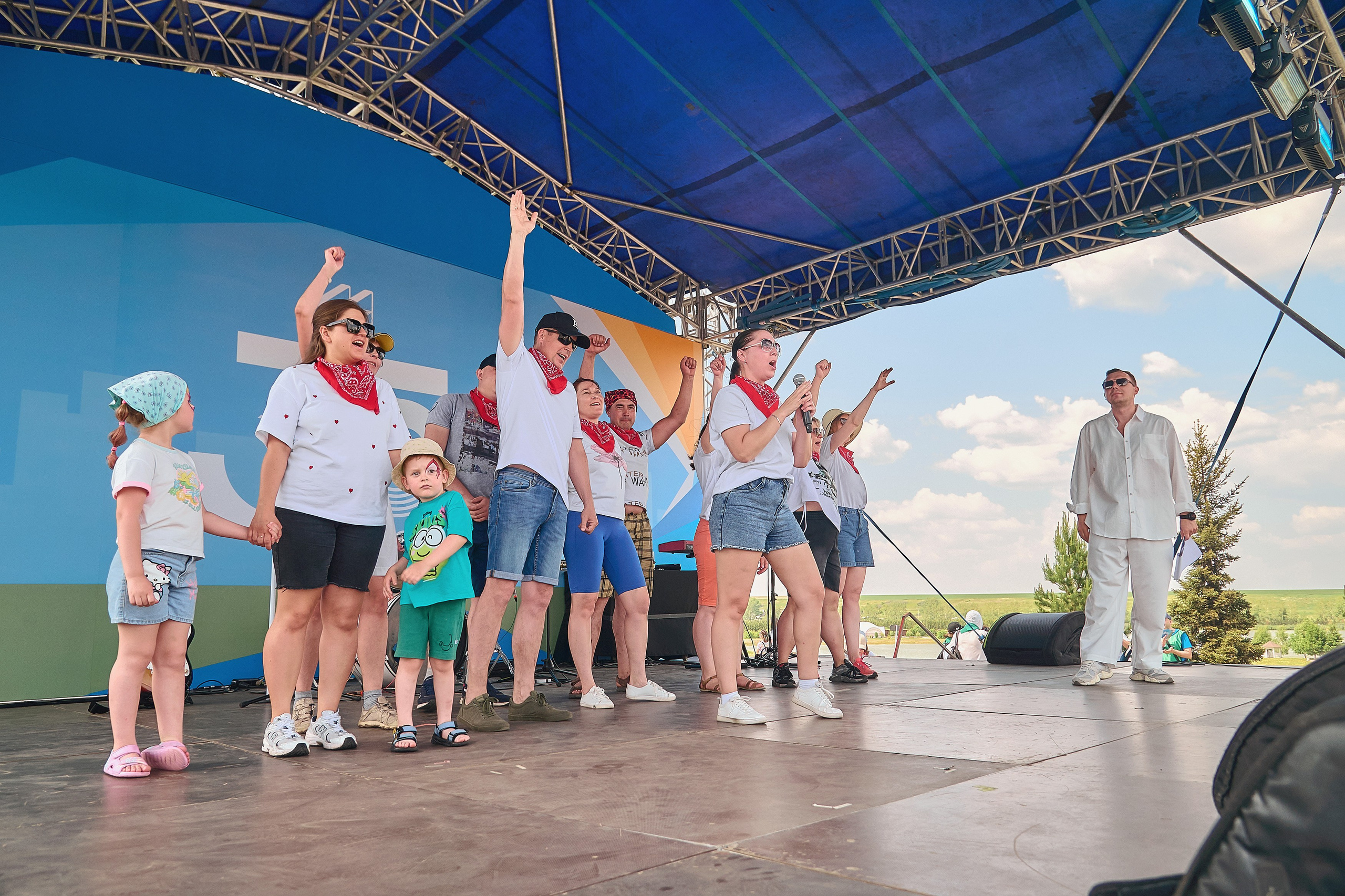 Монолитхолдинг — Емельяновское озеро. Фотограф Яковлев Роман — Красноярск