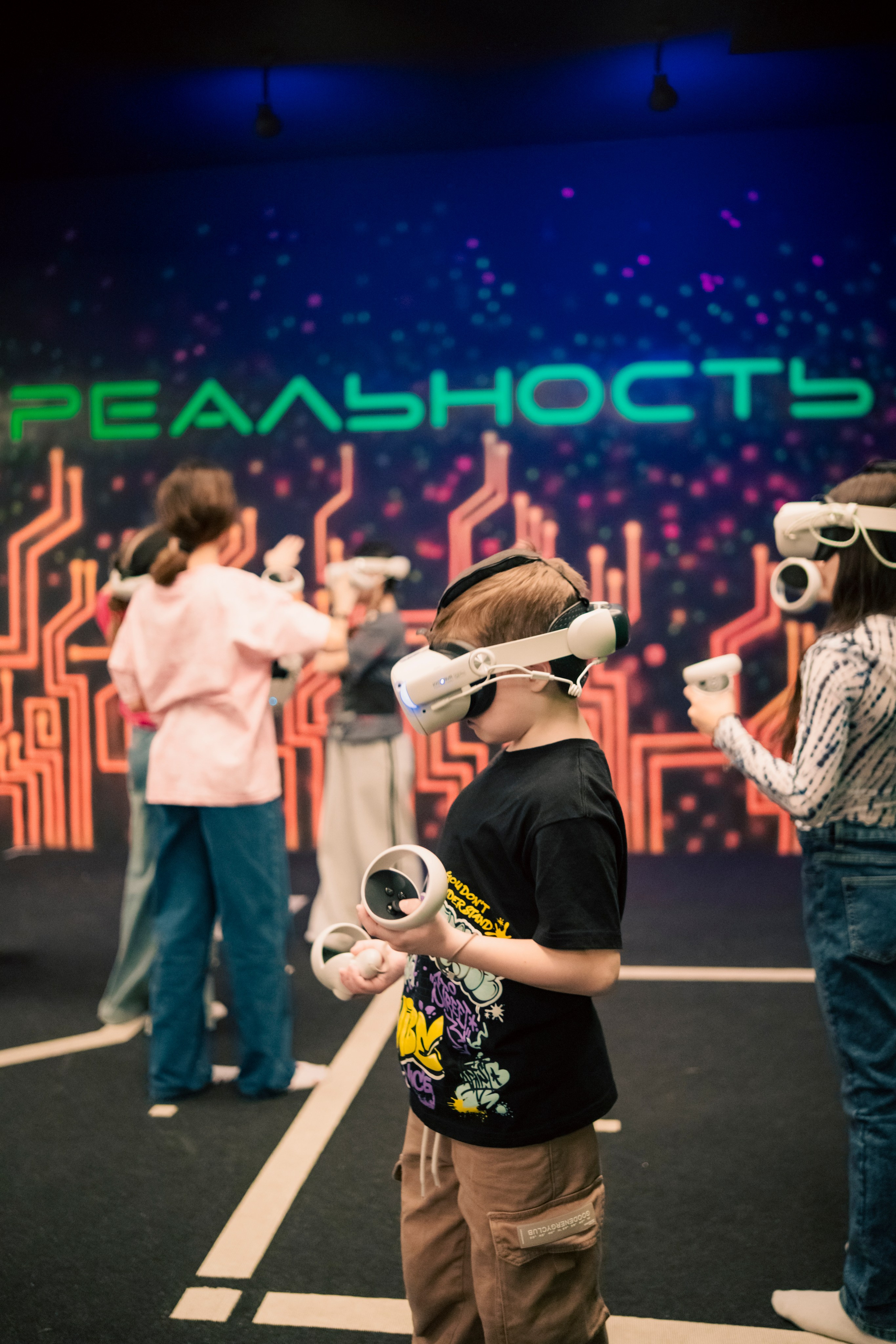 VR April-May. Felixtones