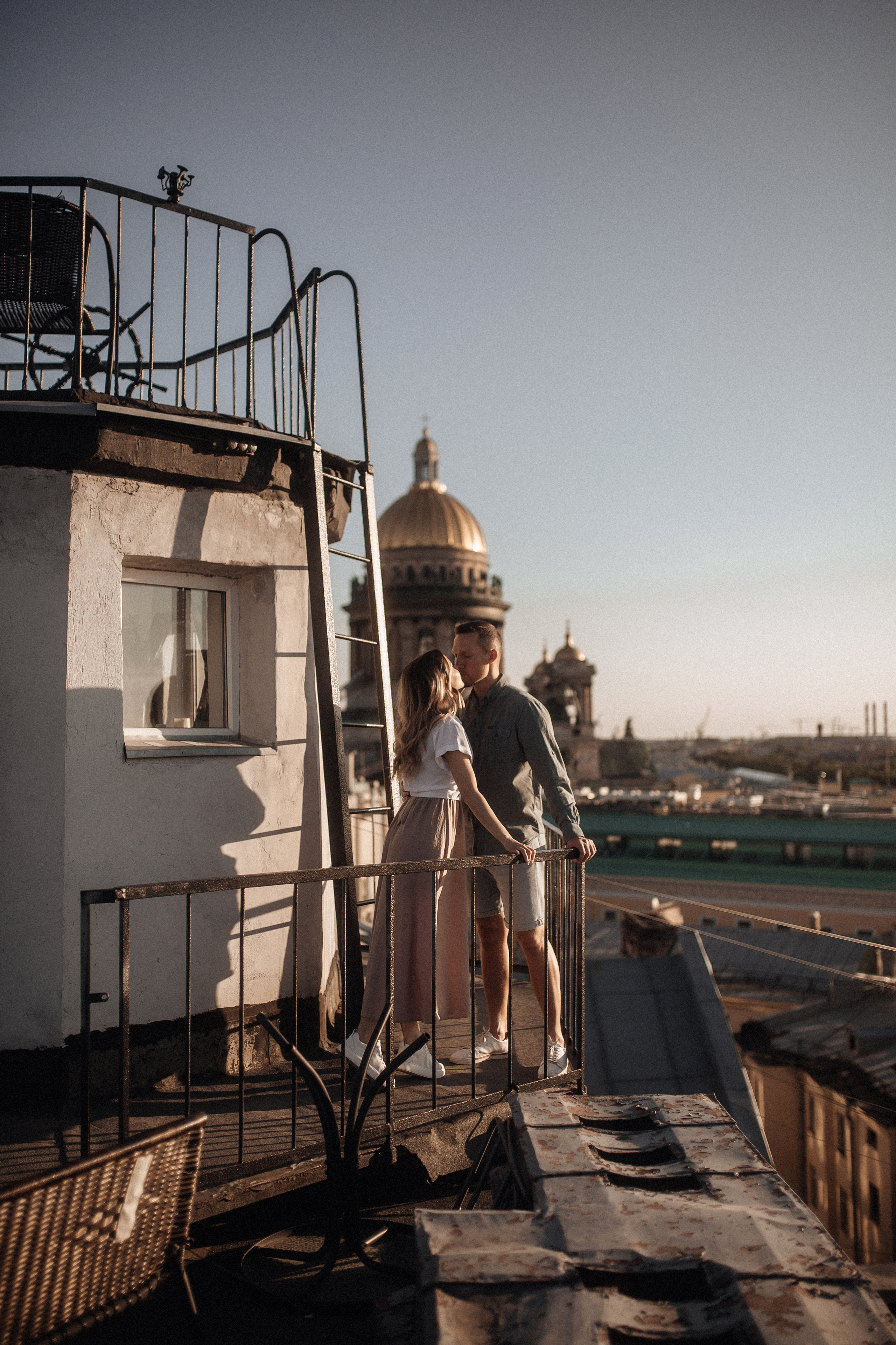 Свидание на крыше. Фотограф в Санкт Петербурге Лара Великова