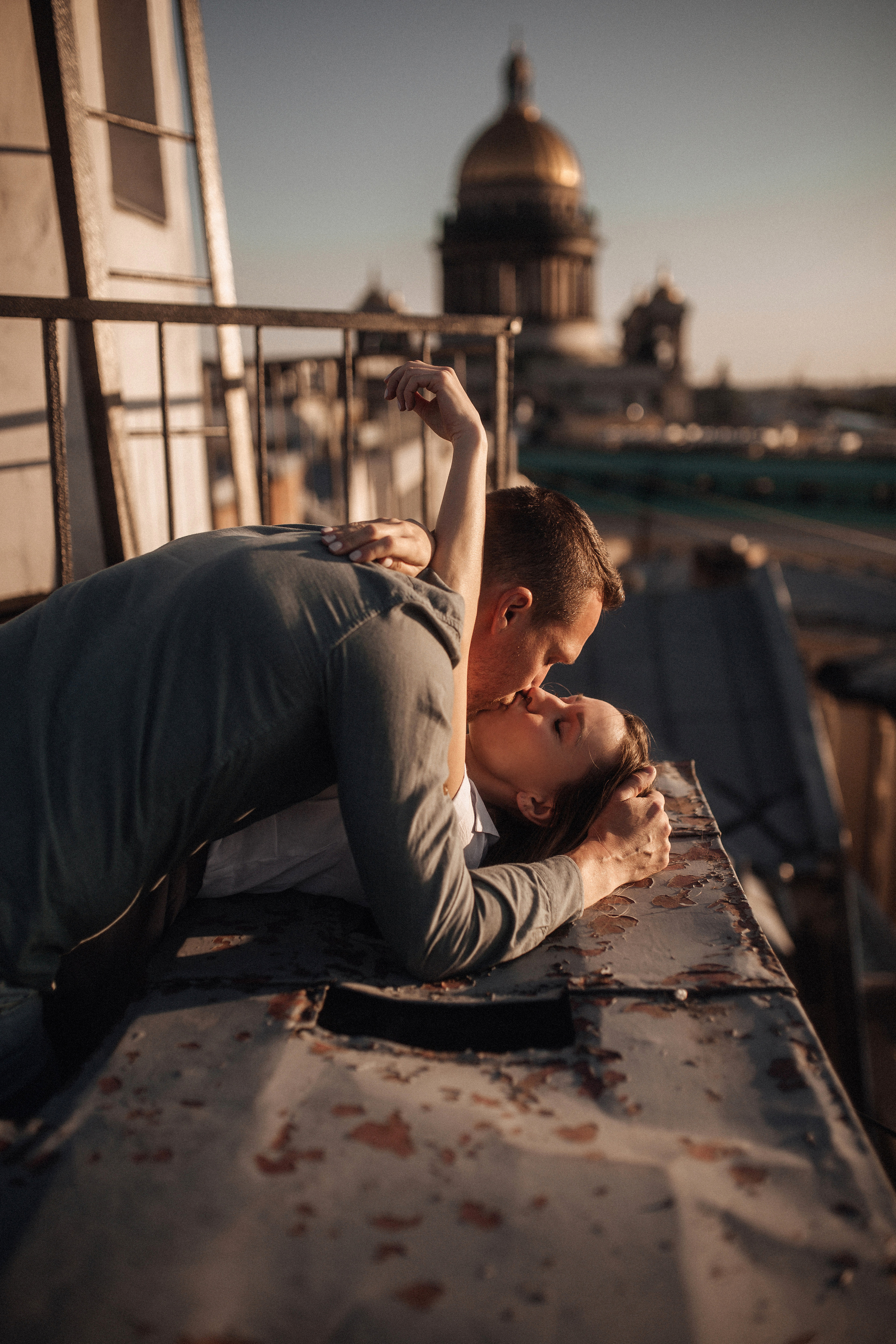 Свидание на крыше. Фотограф в Санкт Петербурге Лара Великова