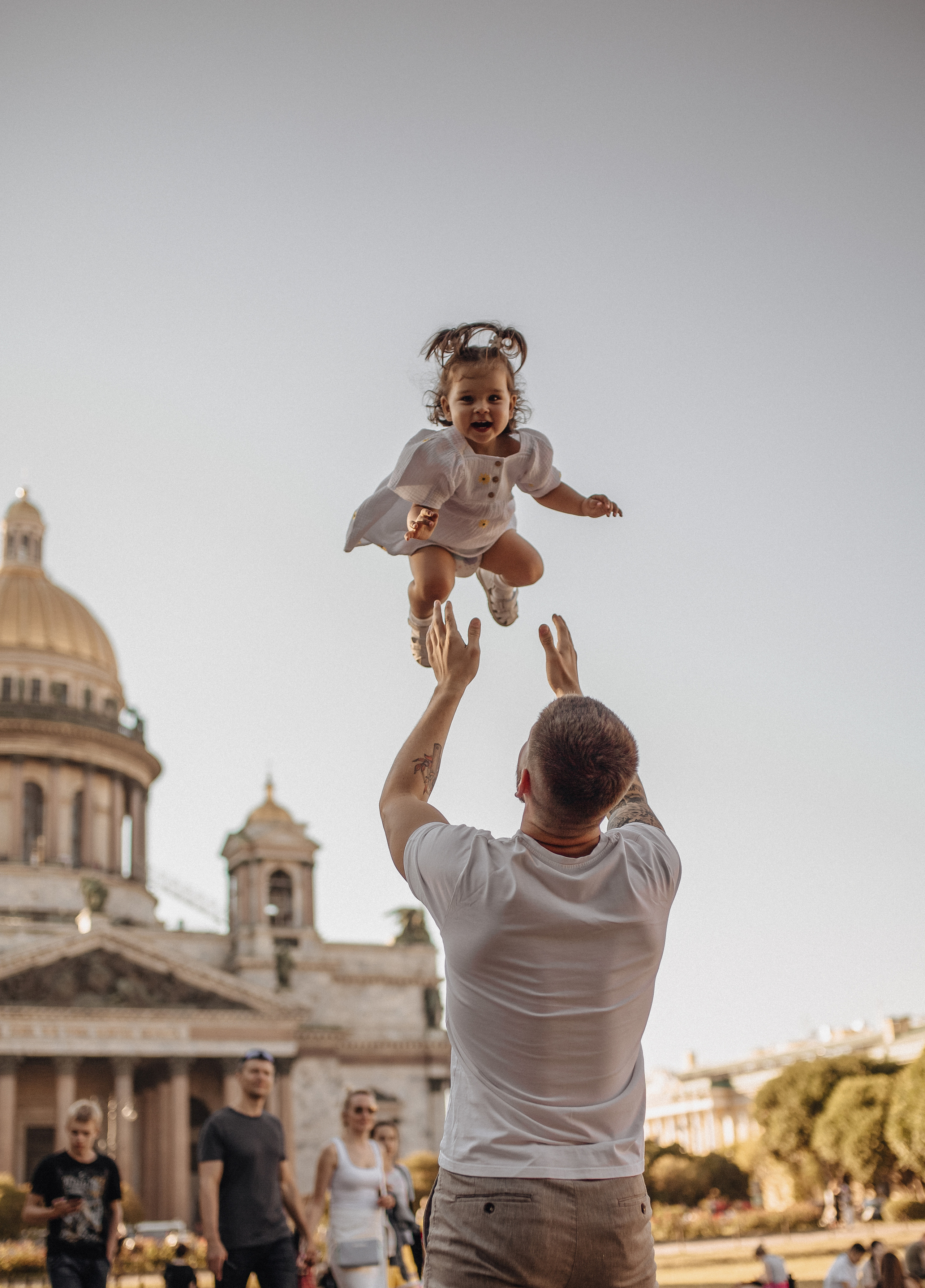 Исаакиевская площадь. Фотограф в Санкт Петербурге Лара Великова