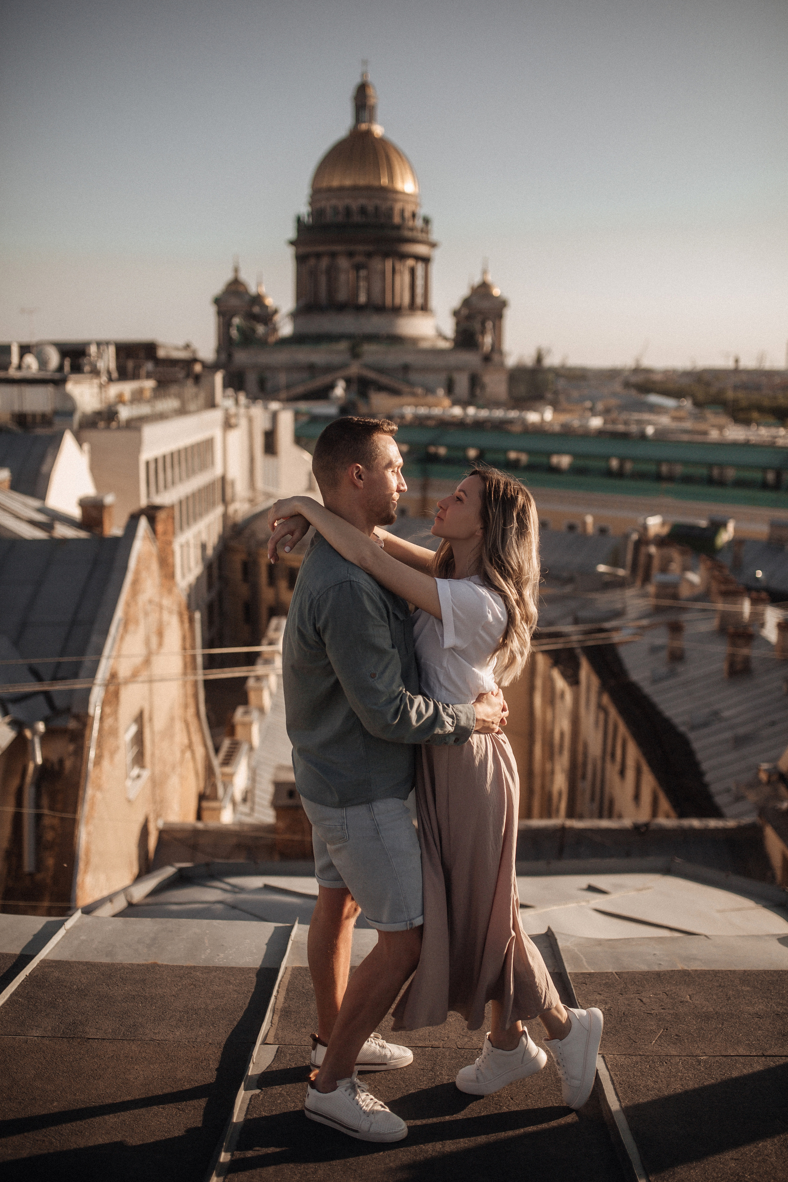 Свидание на крыше. Фотограф в Санкт Петербурге Лара Великова