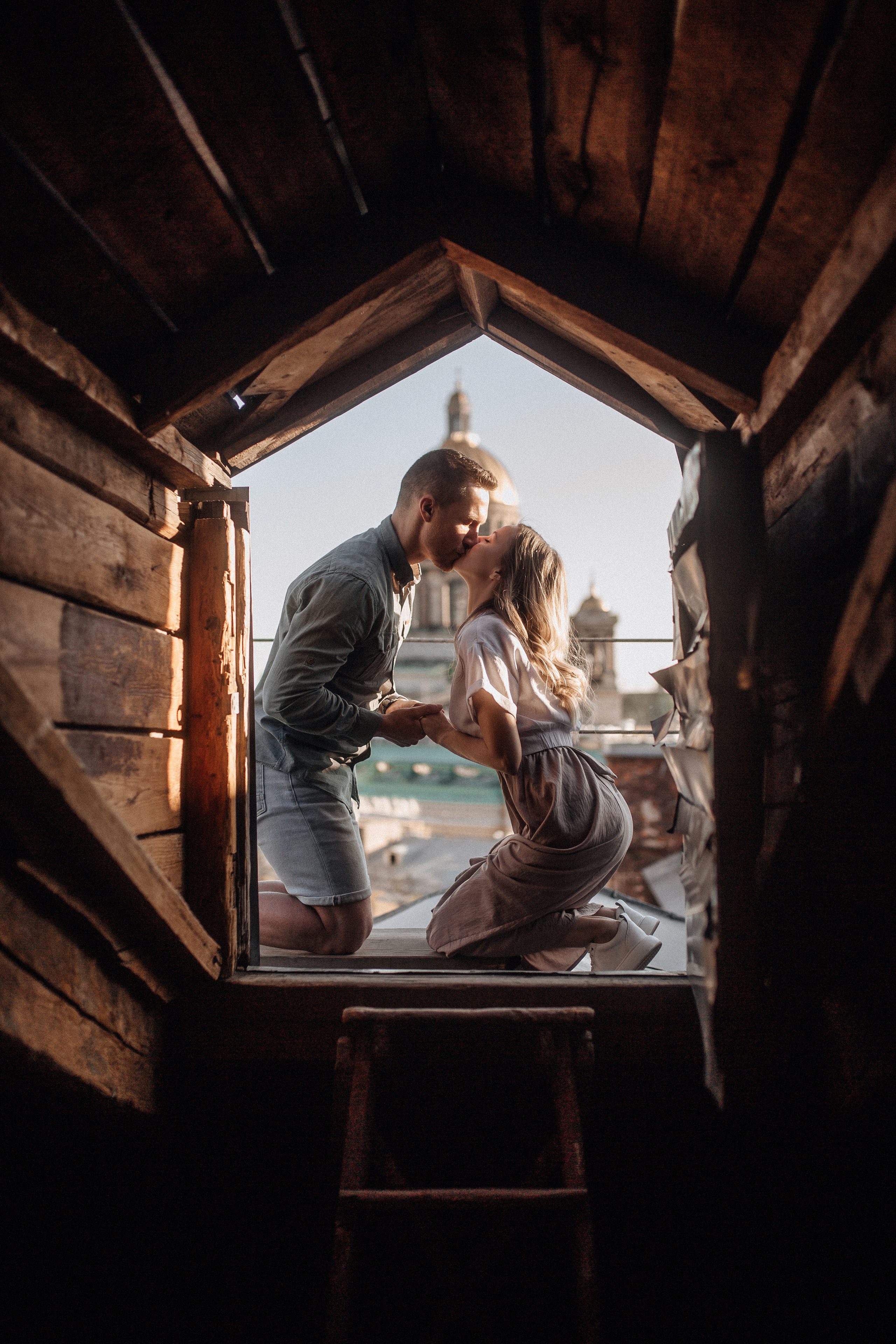 Свидание на крыше. Фотограф в Санкт Петербурге Лара Великова