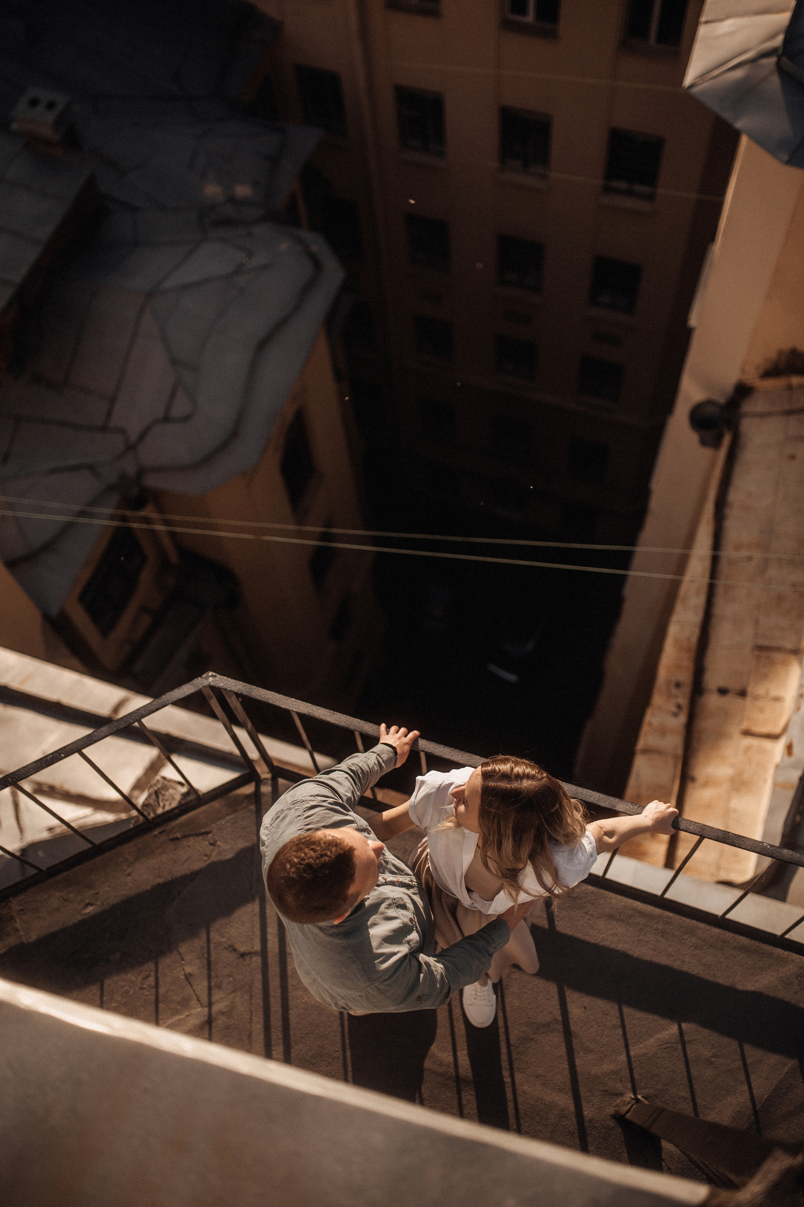 Свидание на крыше. Фотограф в Санкт Петербурге Лара Великова