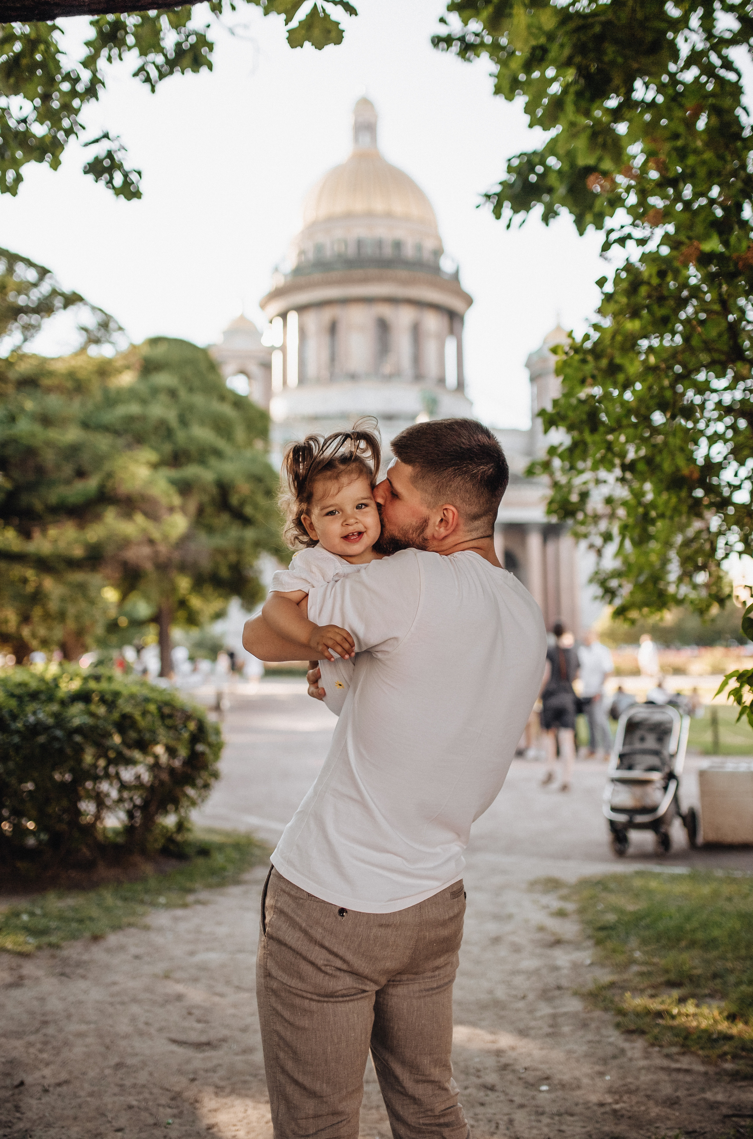 Исаакиевская площадь. Фотограф в Санкт Петербурге Лара Великова
