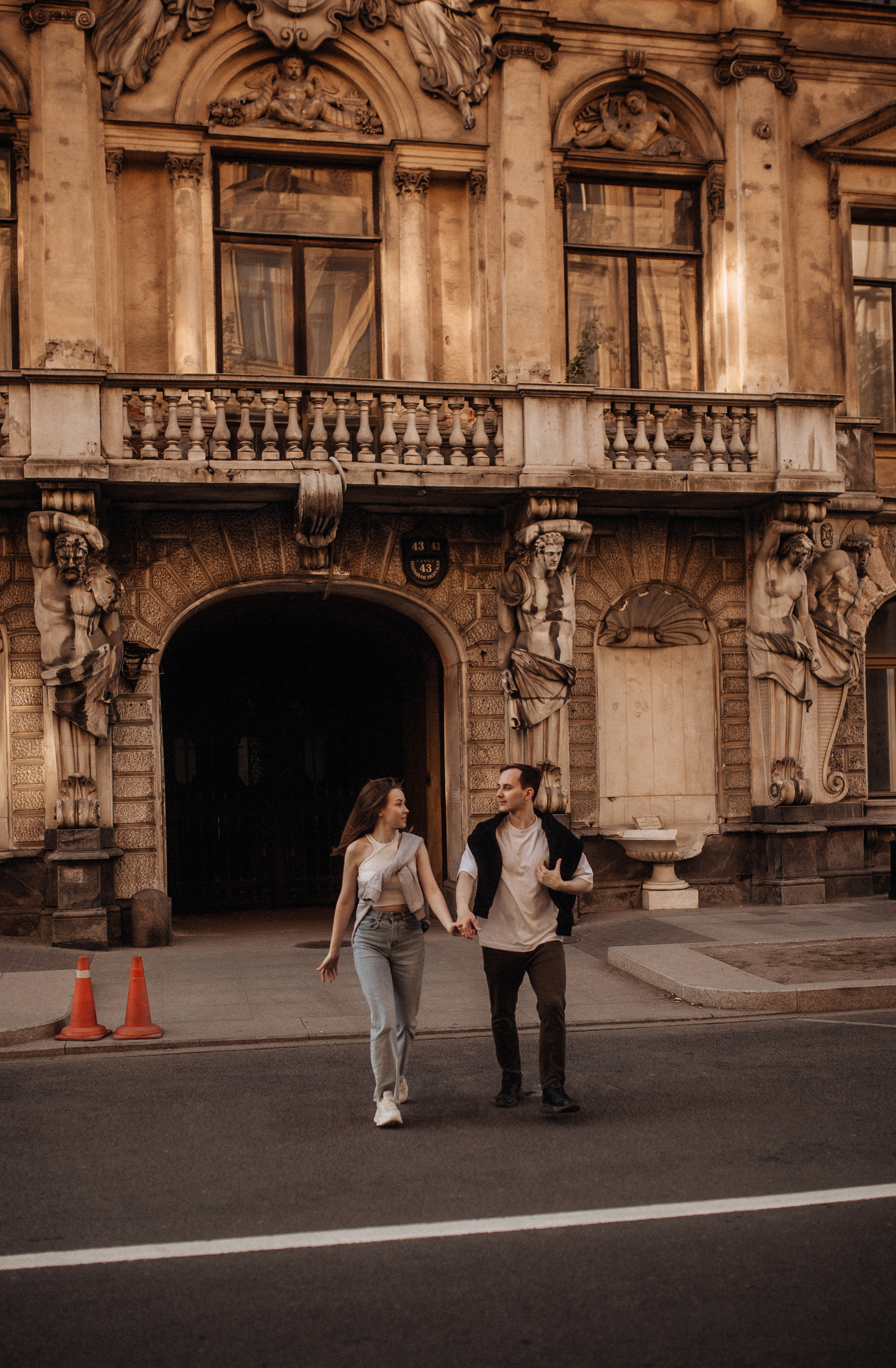 Любовь в большом городе. Фотограф в Санкт Петербурге Лара Великова