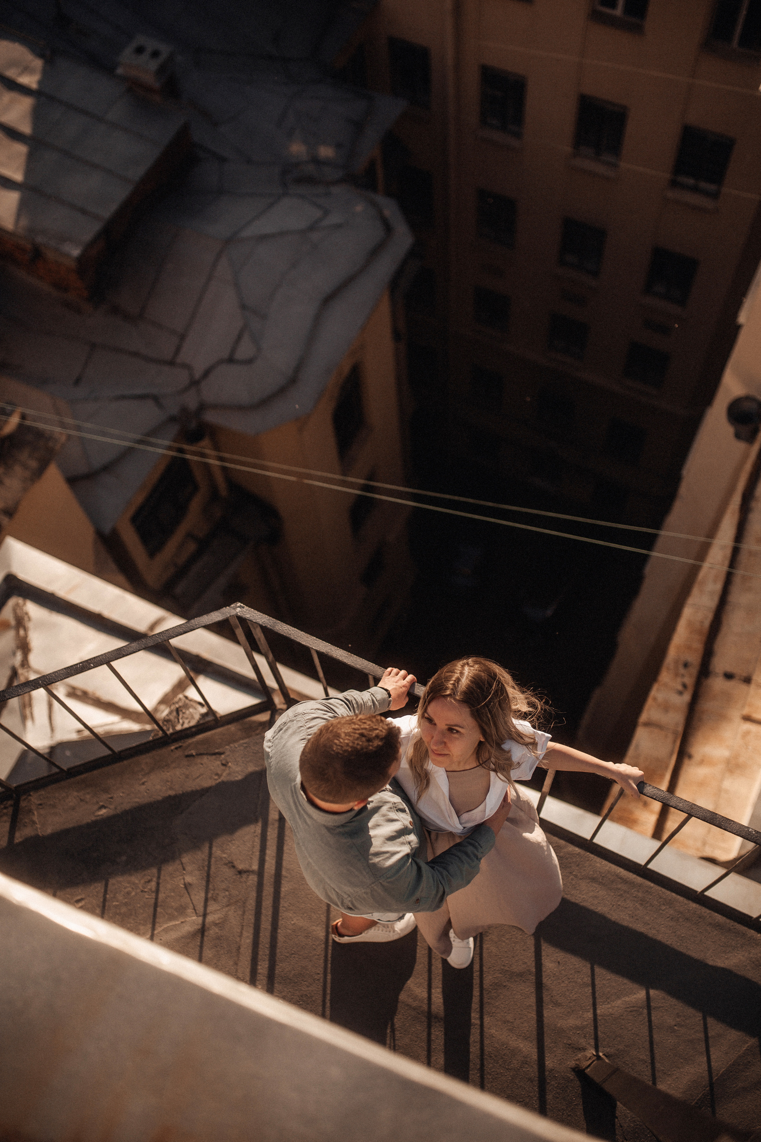 Свидание на крыше. Фотограф в Санкт Петербурге Лара Великова