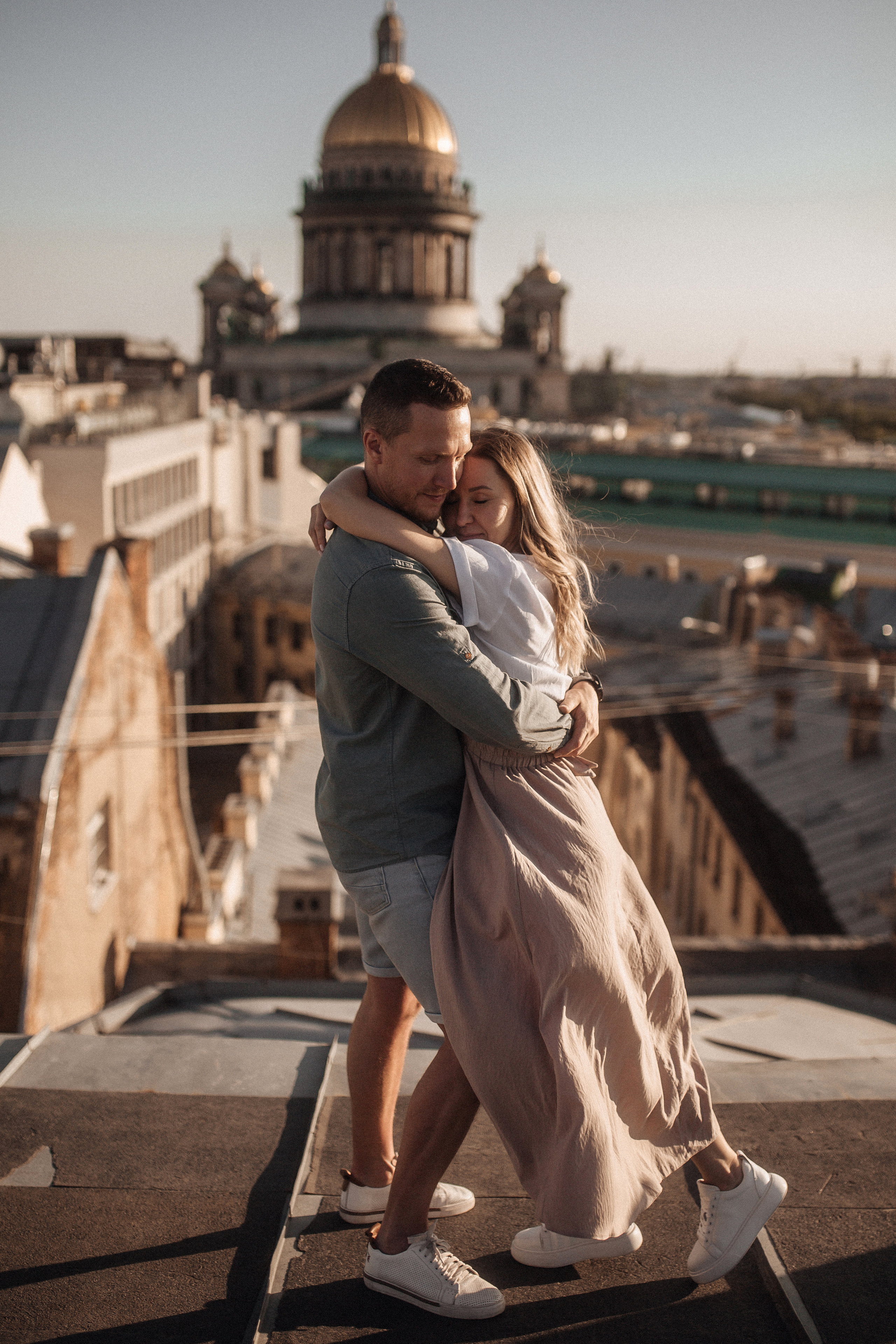 Свидание на крыше. Фотограф в Санкт Петербурге Лара Великова