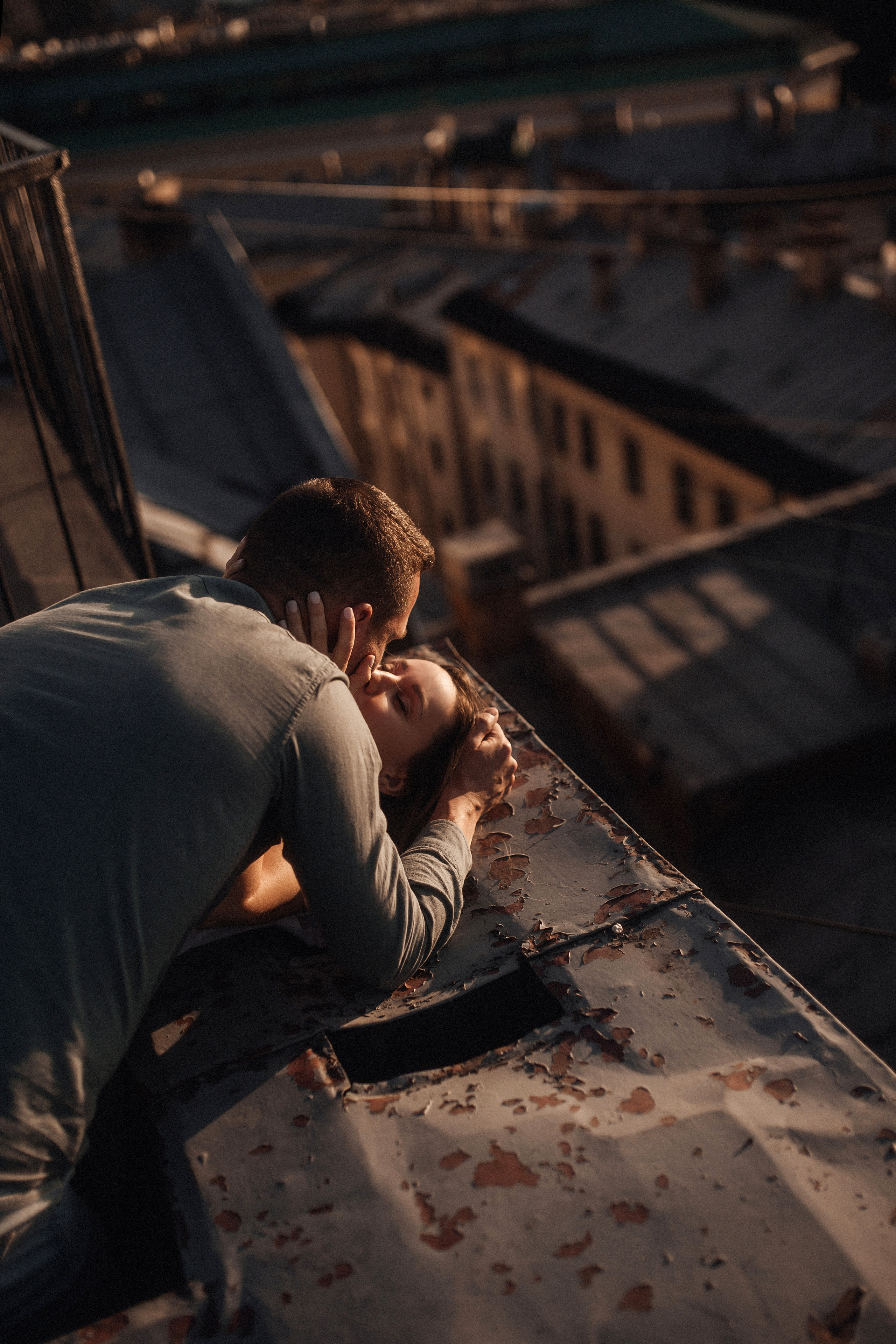 Свидание на крыше. Фотограф в Санкт Петербурге Лара Великова