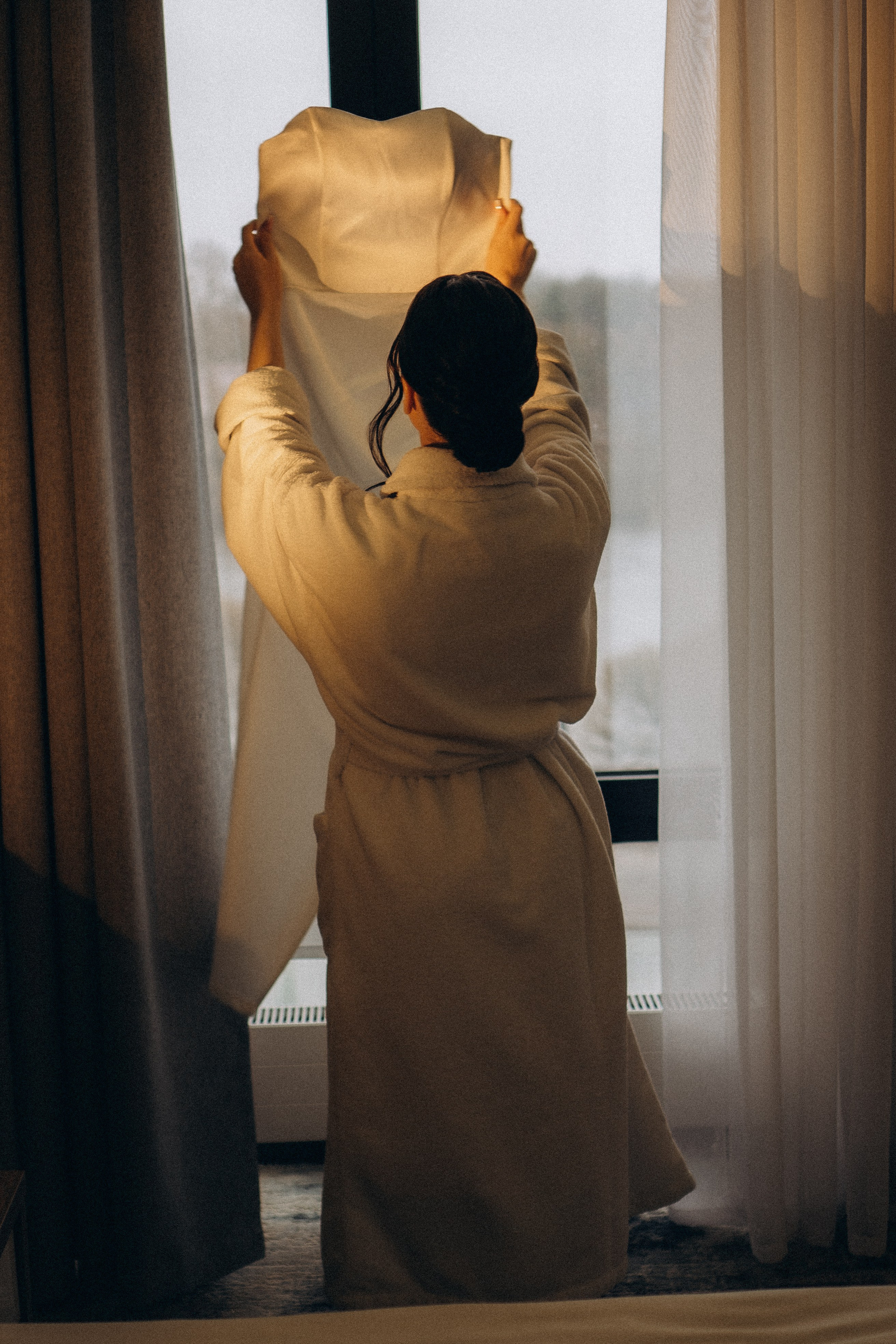 СВАДЕБНАЯ СЬЕМКА СБОРОВ ЖЕНИХА И НЕВЕСТЫ В ОТЕЛЕ И ТАКЖЕ ФОТОСЕССИИЯ В ОТЕЛЕЕ МЕГАПОЛИС БРЯНСК. Профессиональный фотограф, Санкт-Петербург — Виктория Богомолова