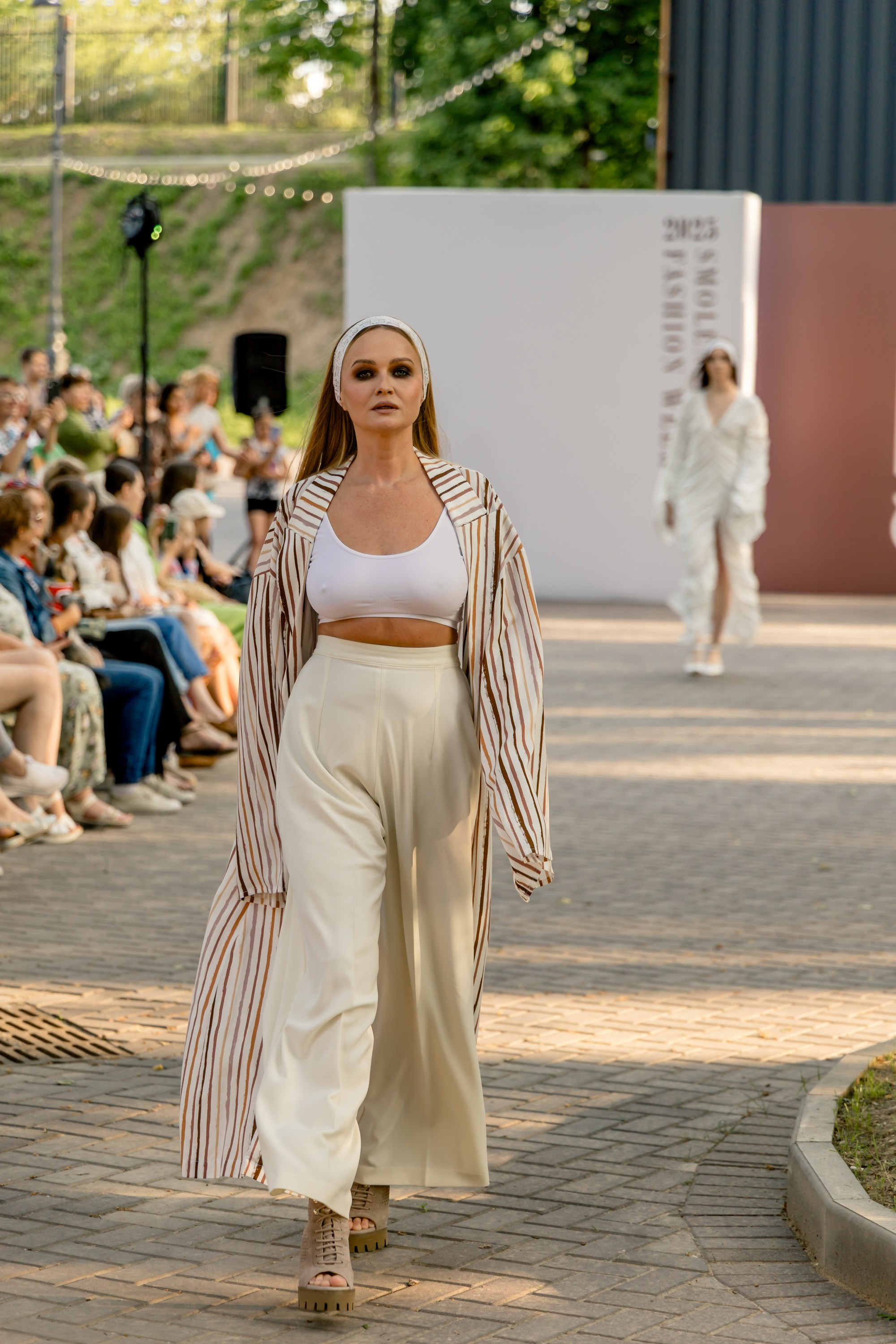 Smolensk Fashion Week 2025_показы_ДЕНЬ 1_ВЕЧЕРНИЙ ПОКАЗ_19:00. Главная