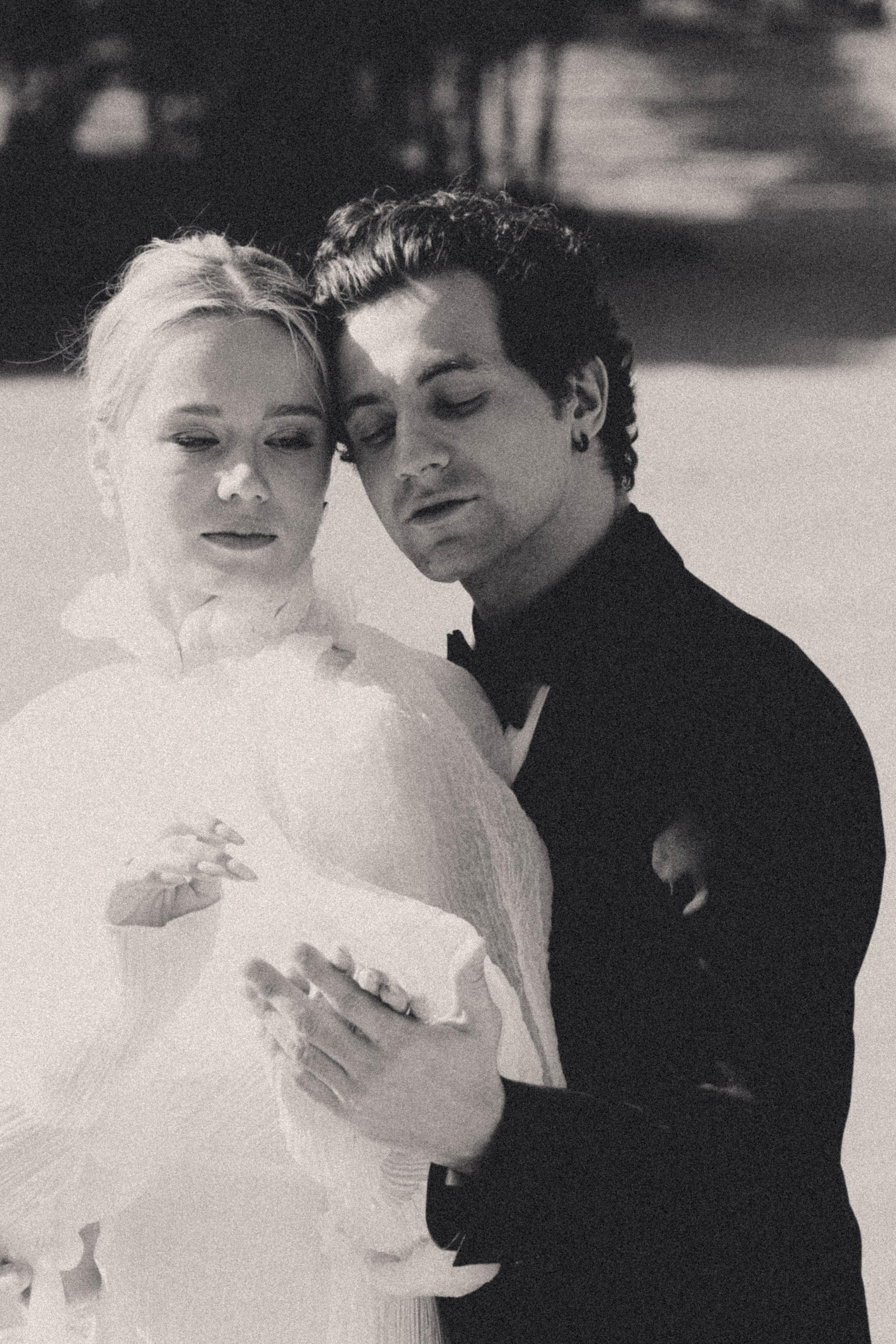 СВАДЕБНАЯ СЬЕМКА В ПАРКЕ ОРАНИЕНБАУМ. Профессиональный фотограф, Санкт-Петербург — Виктория Богомолова