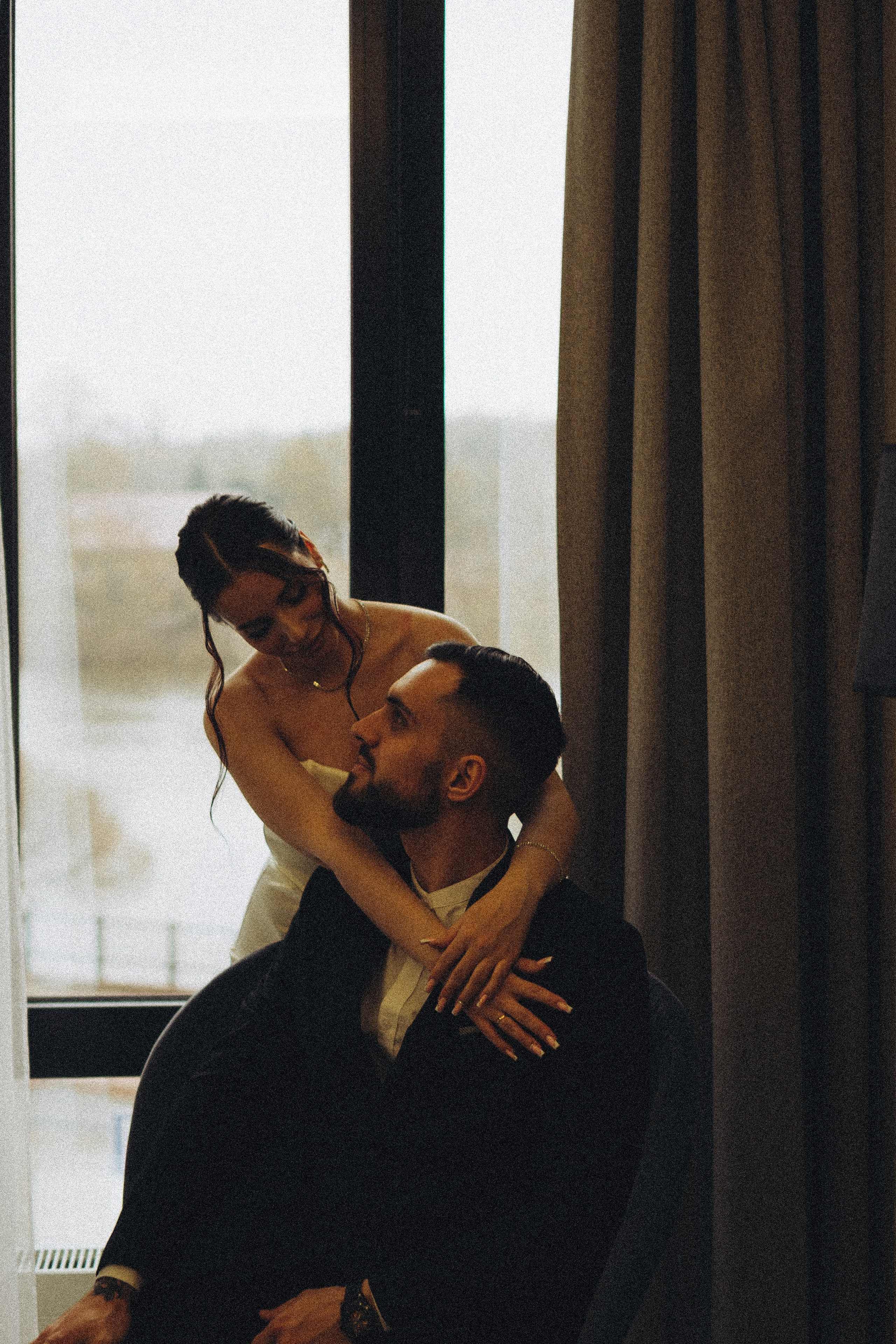 СВАДЕБНАЯ СЬЕМКА СБОРОВ ЖЕНИХА И НЕВЕСТЫ В ОТЕЛЕ И ТАКЖЕ ФОТОСЕССИИЯ В ОТЕЛЕЕ МЕГАПОЛИС БРЯНСК. Профессиональный фотограф, Санкт-Петербург — Виктория Богомолова