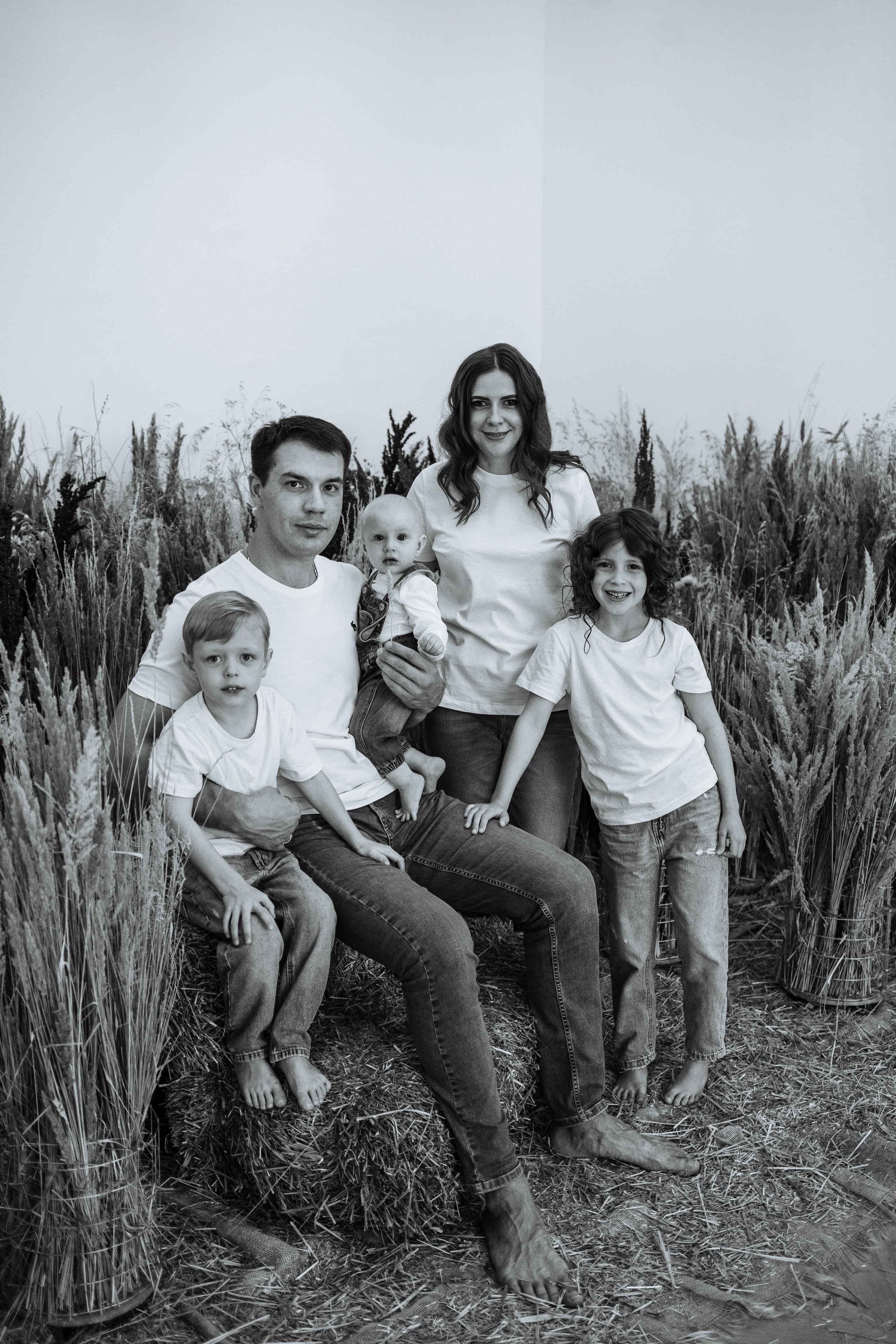 Никита, Карина, Николь, Дэниэл, Эмили. Семейный фотограф Николаева Ольга