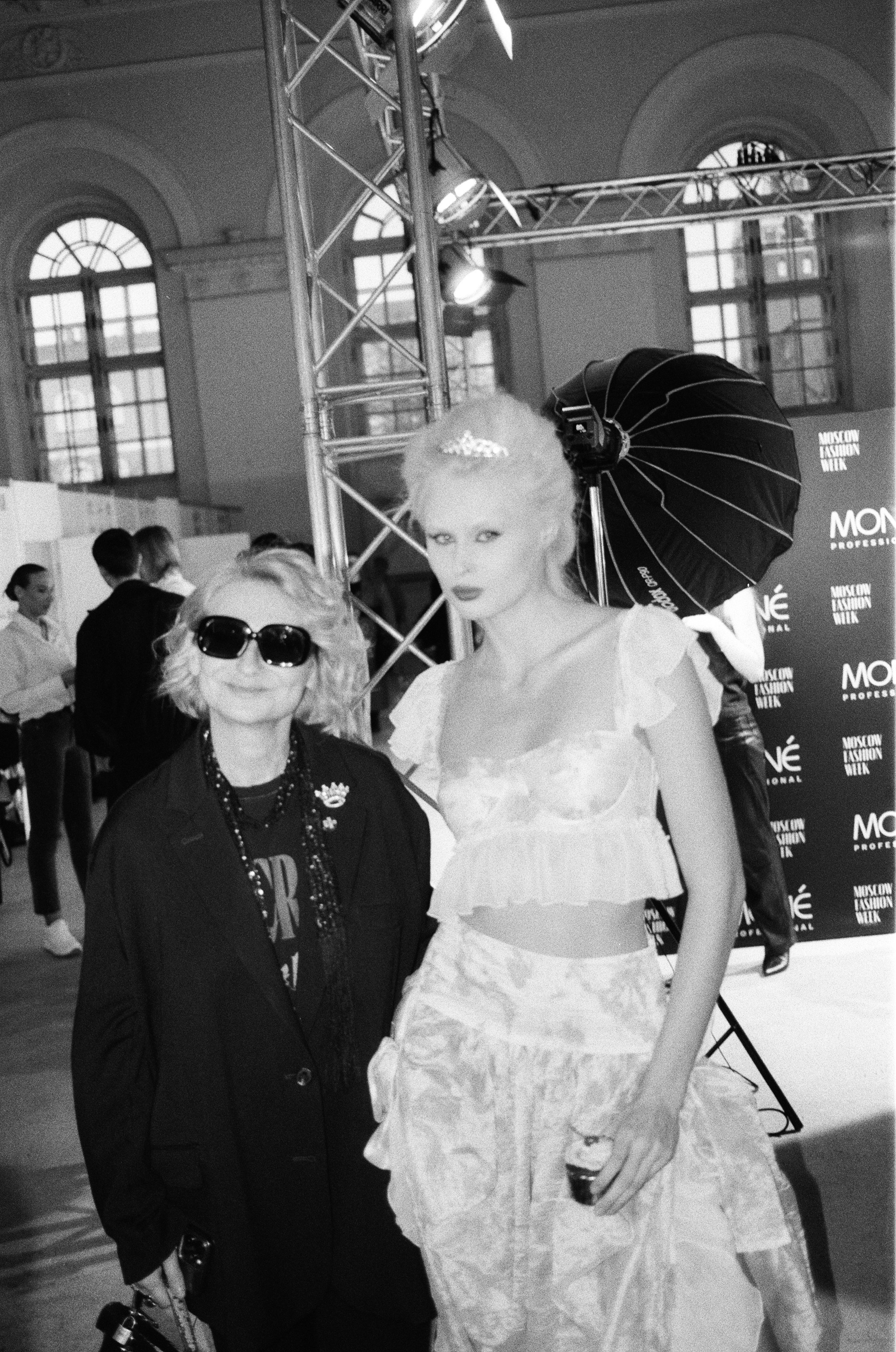 День 1. Плёночный фотограф Москва, Саша Звук