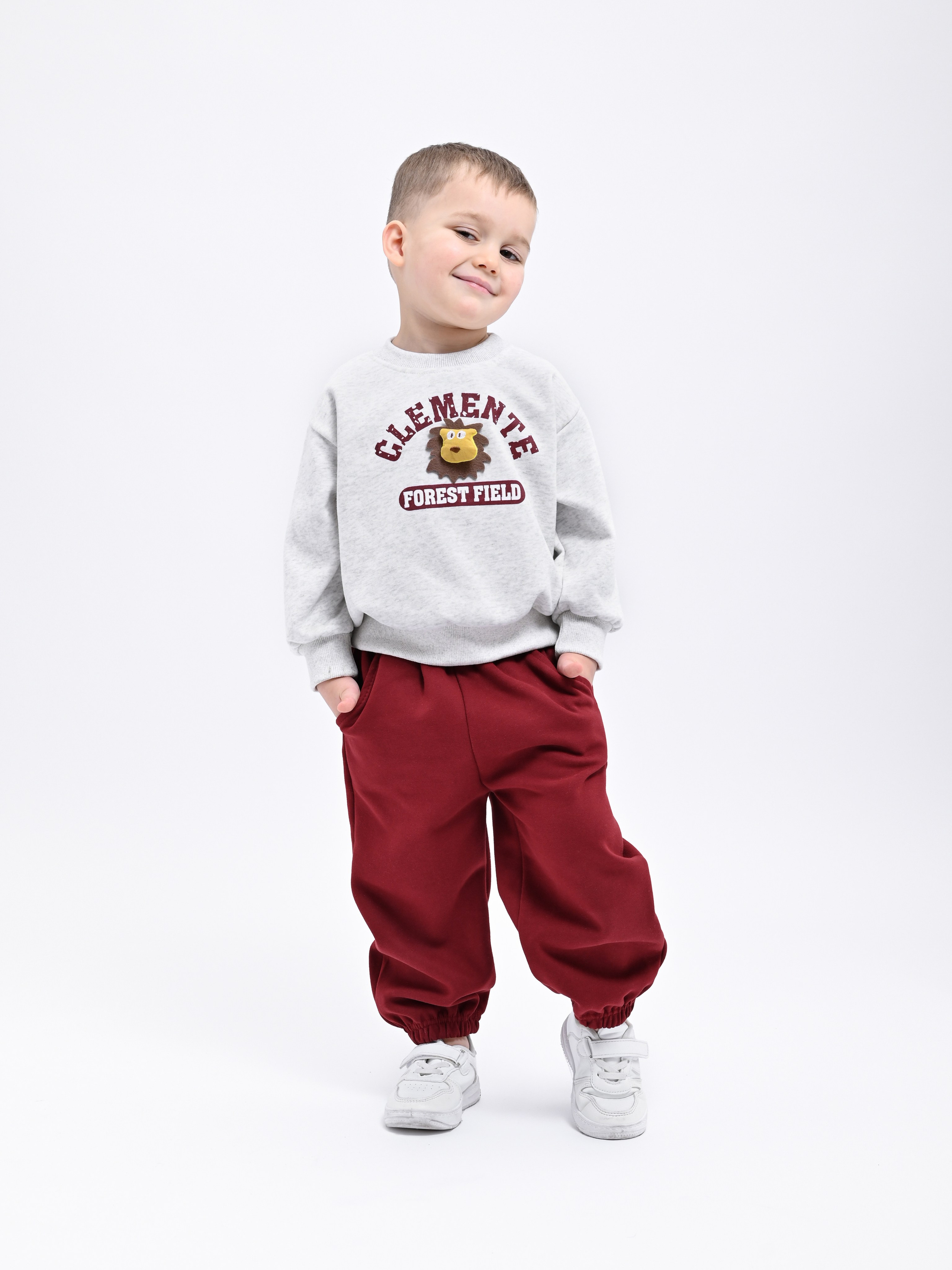 Детские костюмы. Предметный фотограф, фото для маркетплейсов Пятигорск, КМВ