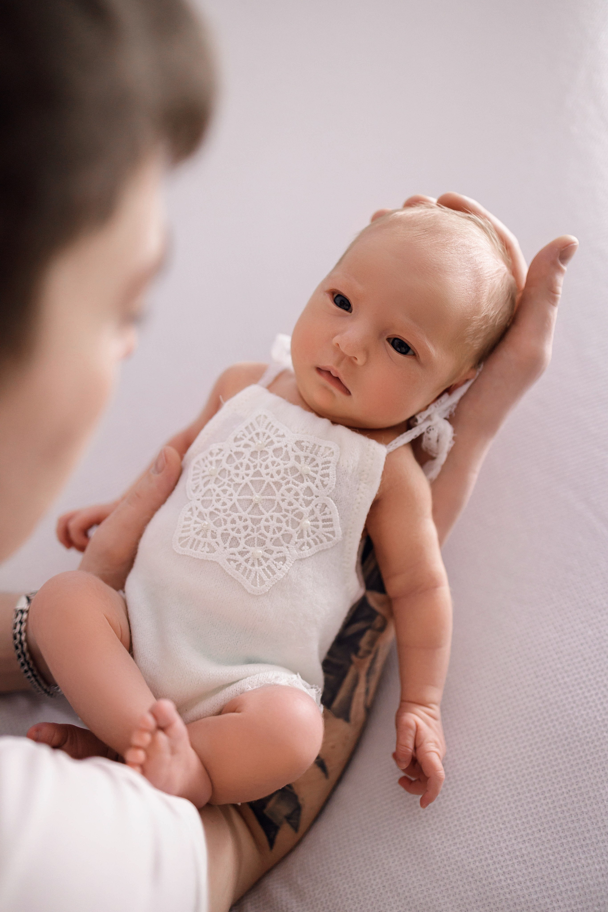 Сабрина. Евгения Горбунова фотограф новорожденных в Новом Уренгое