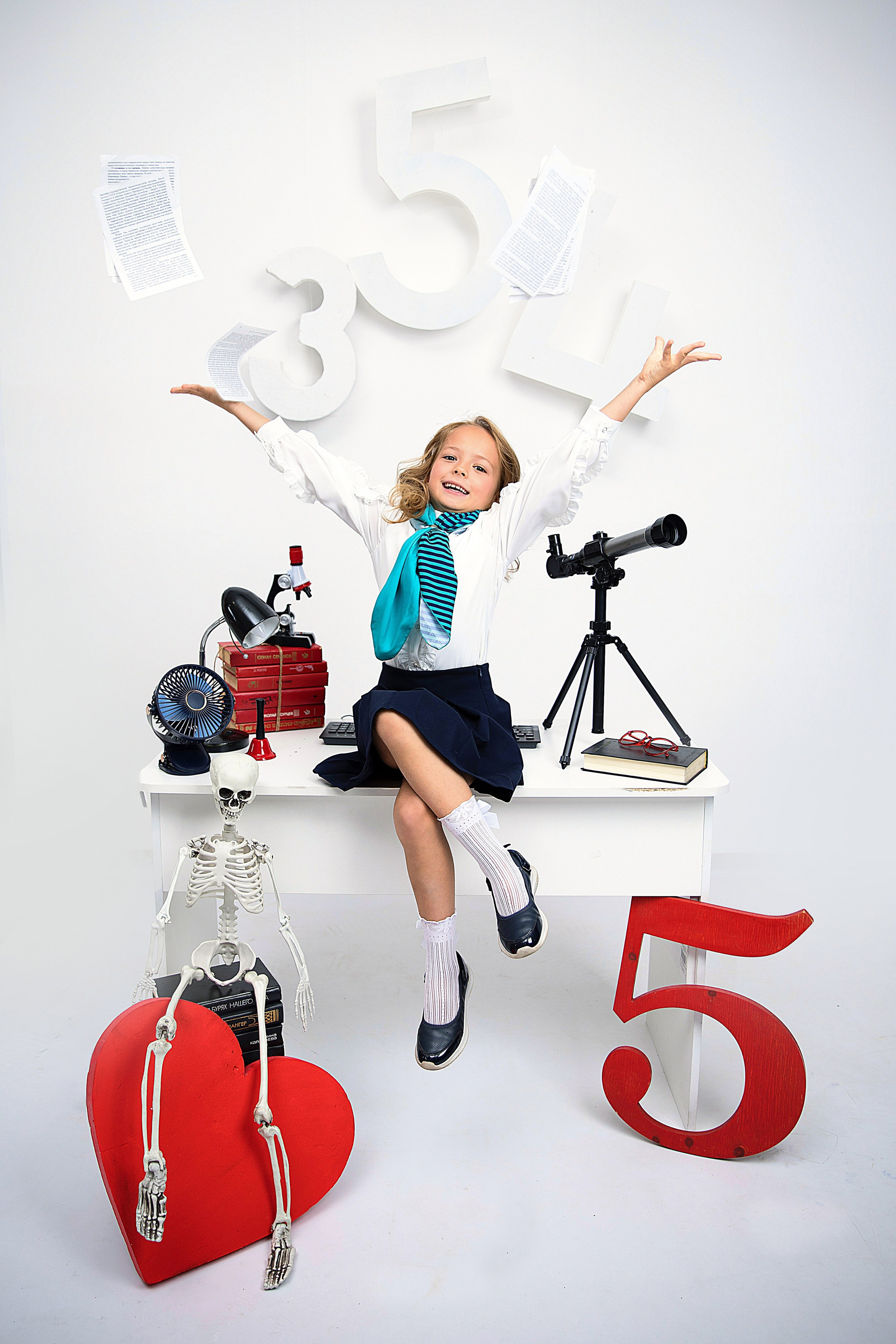 Школьница. Детский школьный фотограф в Кемерово Зиновьева Екатерина