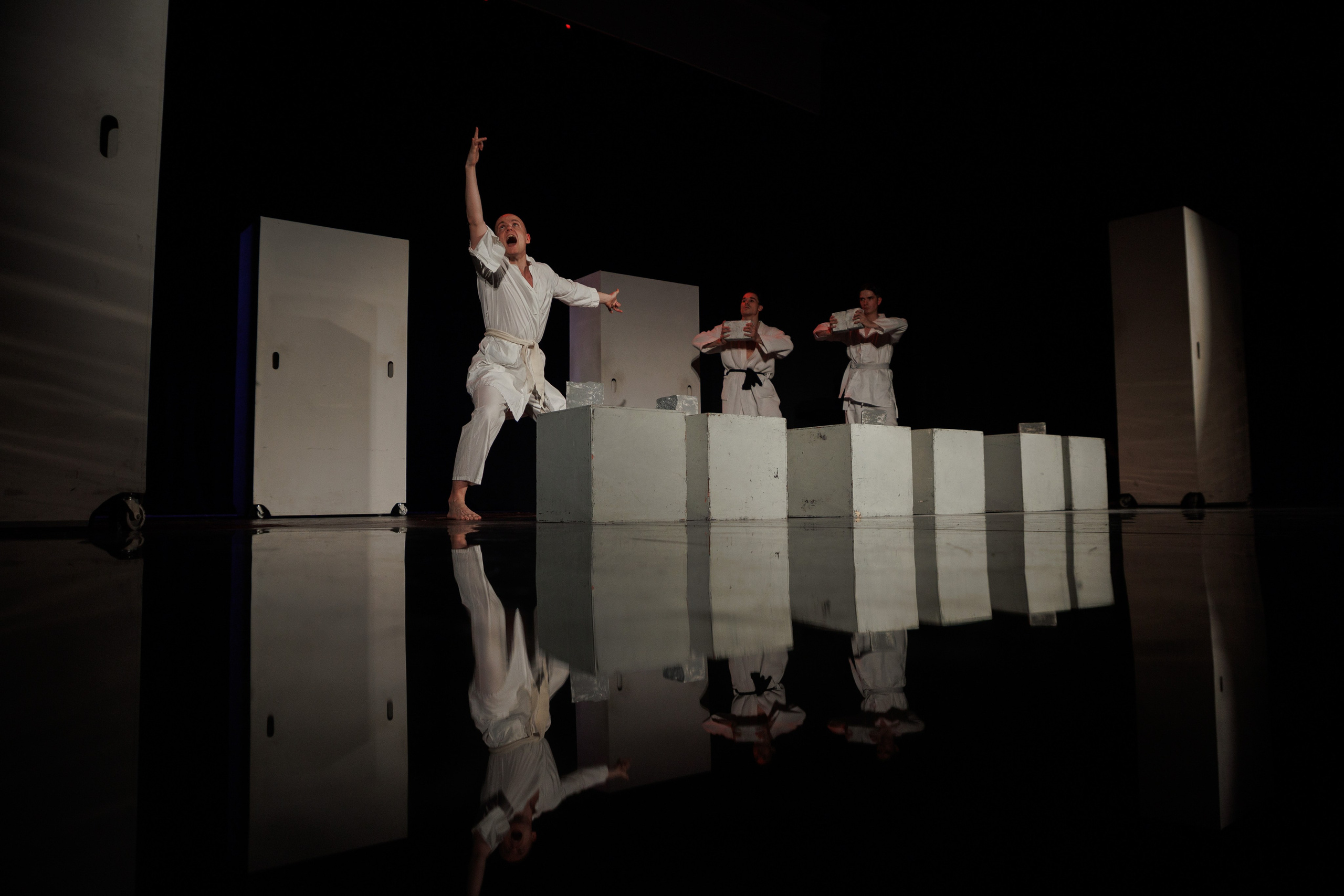 МХАТ. Новый квадрат. Фотограф городских и семейных событий Артем Карпухин