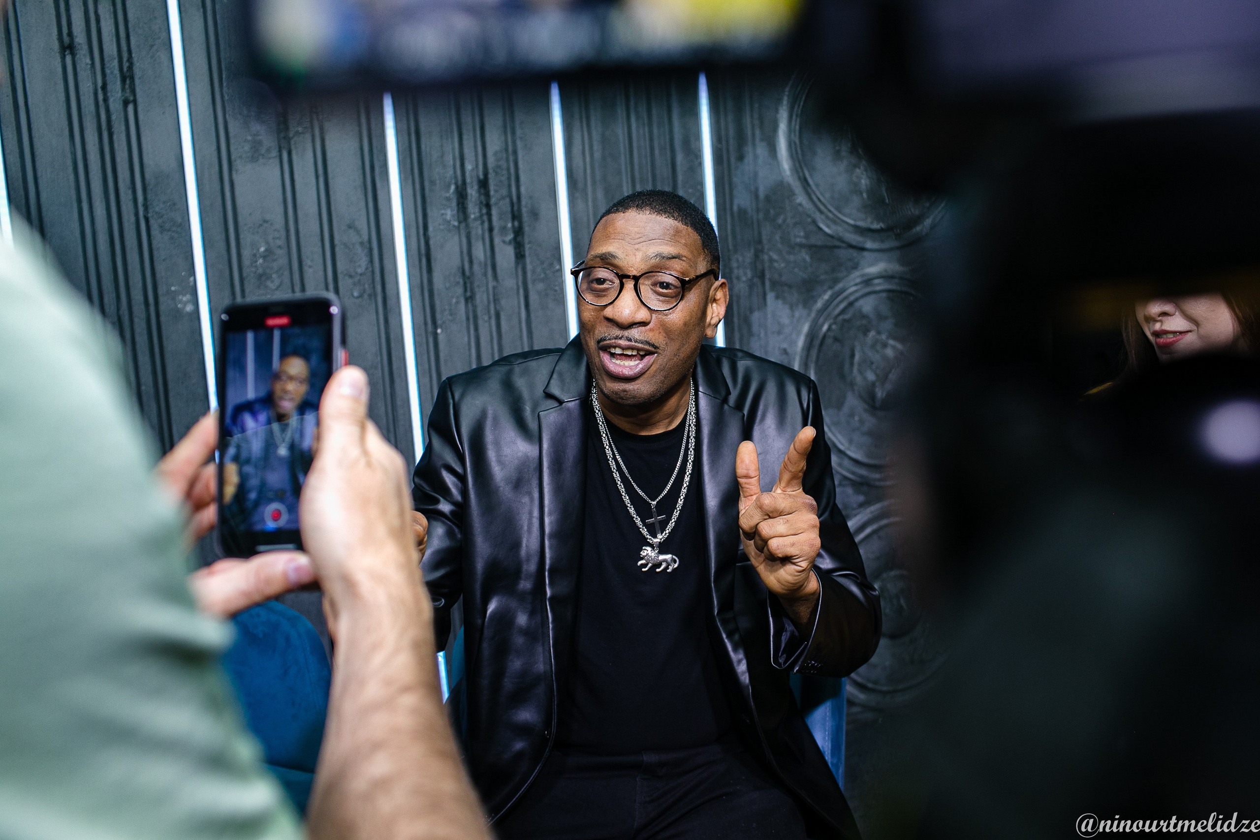 Пресс конференция Kevin Maccoy. Art photographer Nino