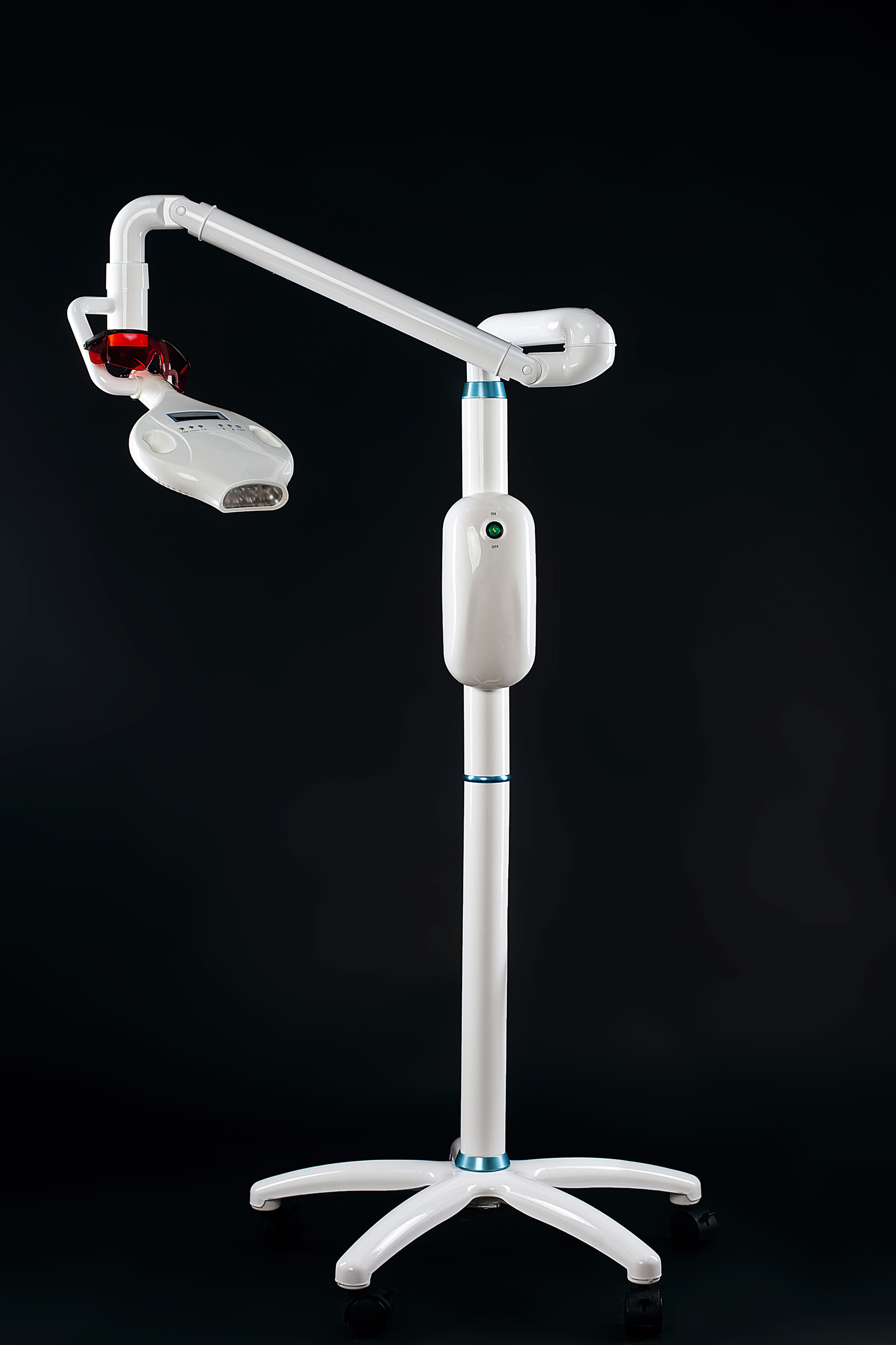 Оборудование Лазер. Фотограф Богданенко Антон