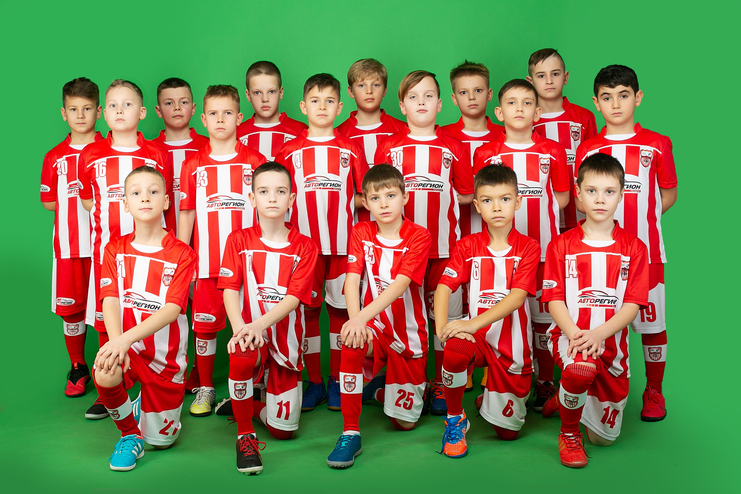 Футбольный клуб АВАНГАРД. Фотограф Богданенко Антон