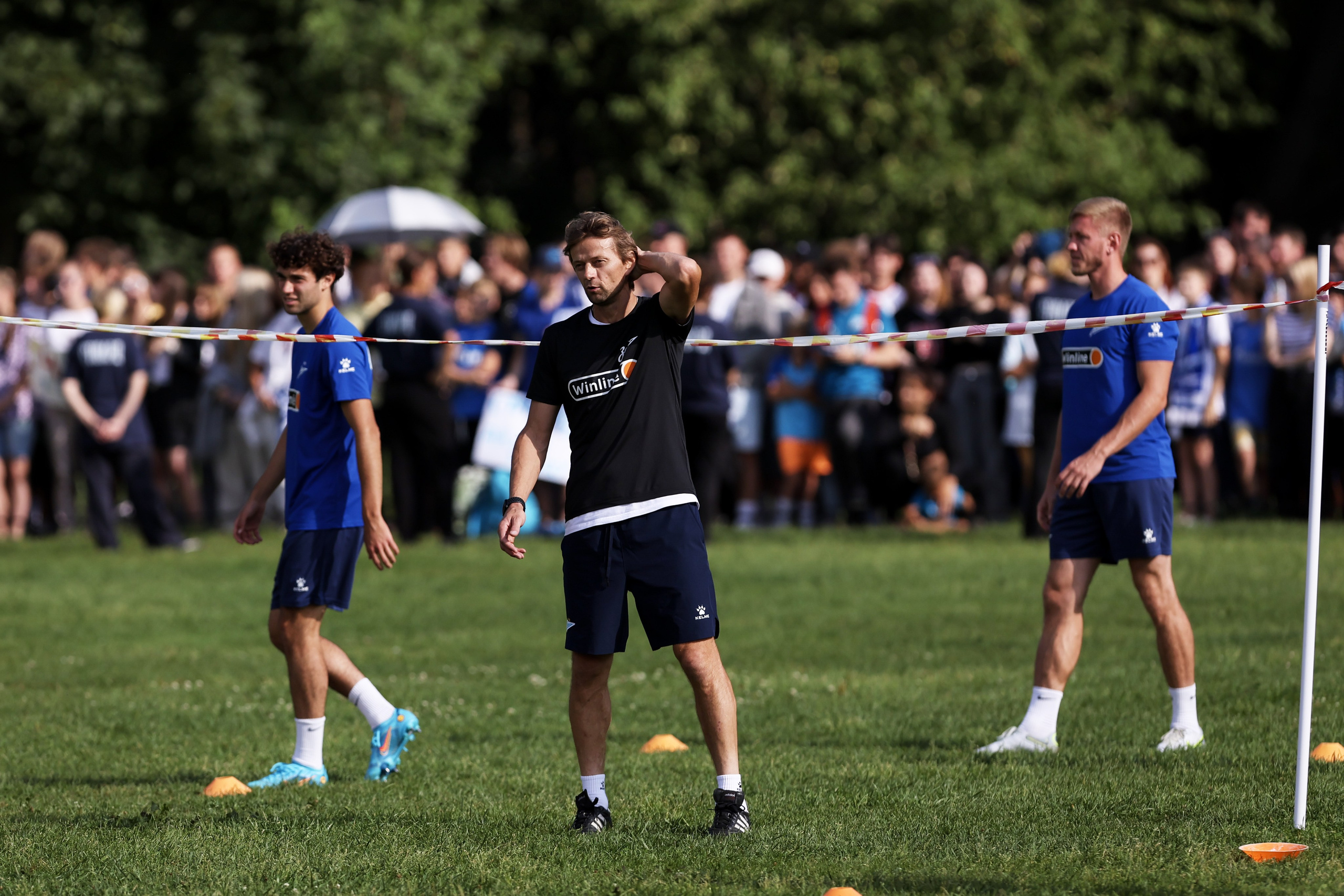Открытая тренировка ФК «Зенит» Санкт-Петербург. Спортивный и репортажный фотограф Антон Тереханов