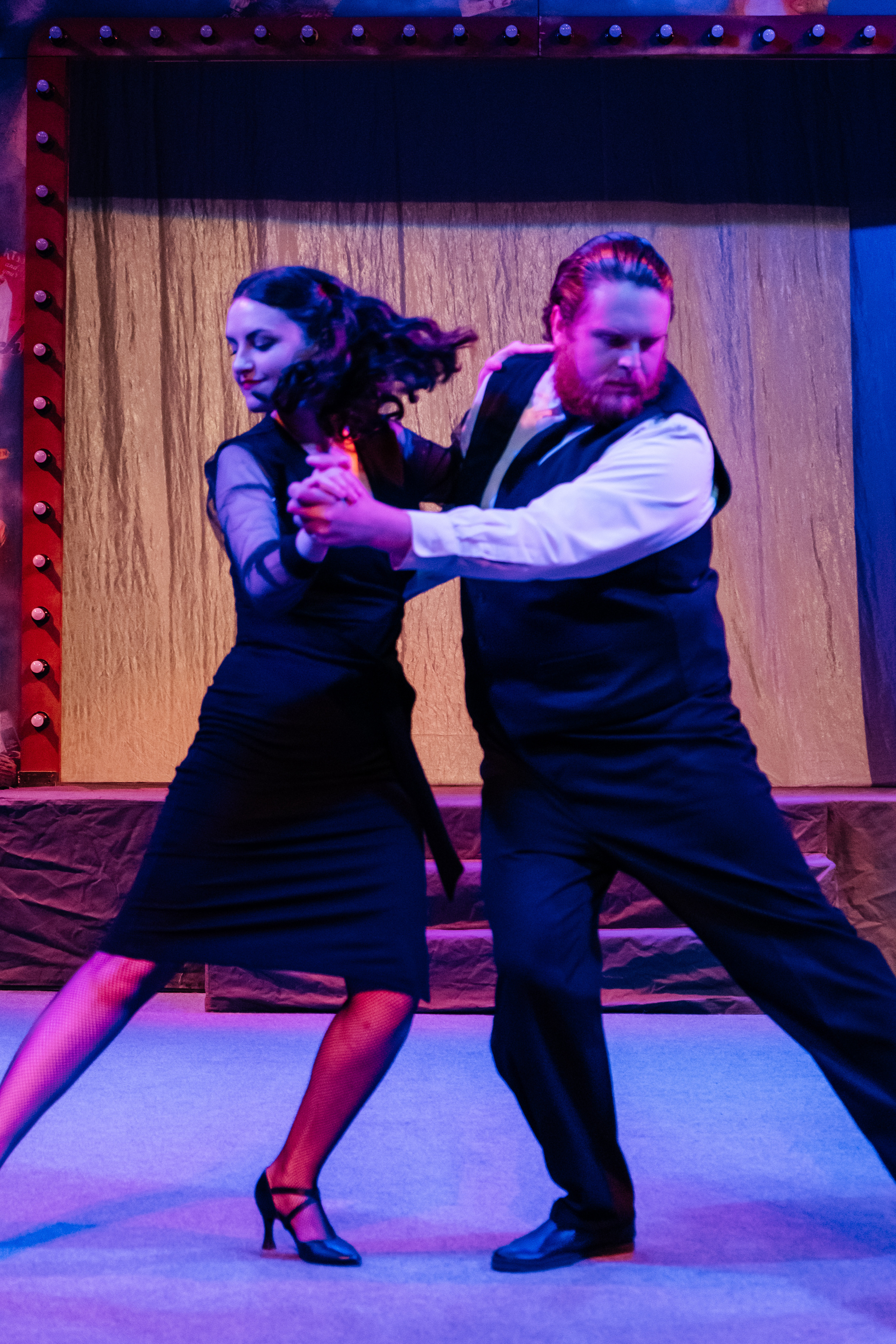 Марлен. Не смотри на других, смотри внутрь себя