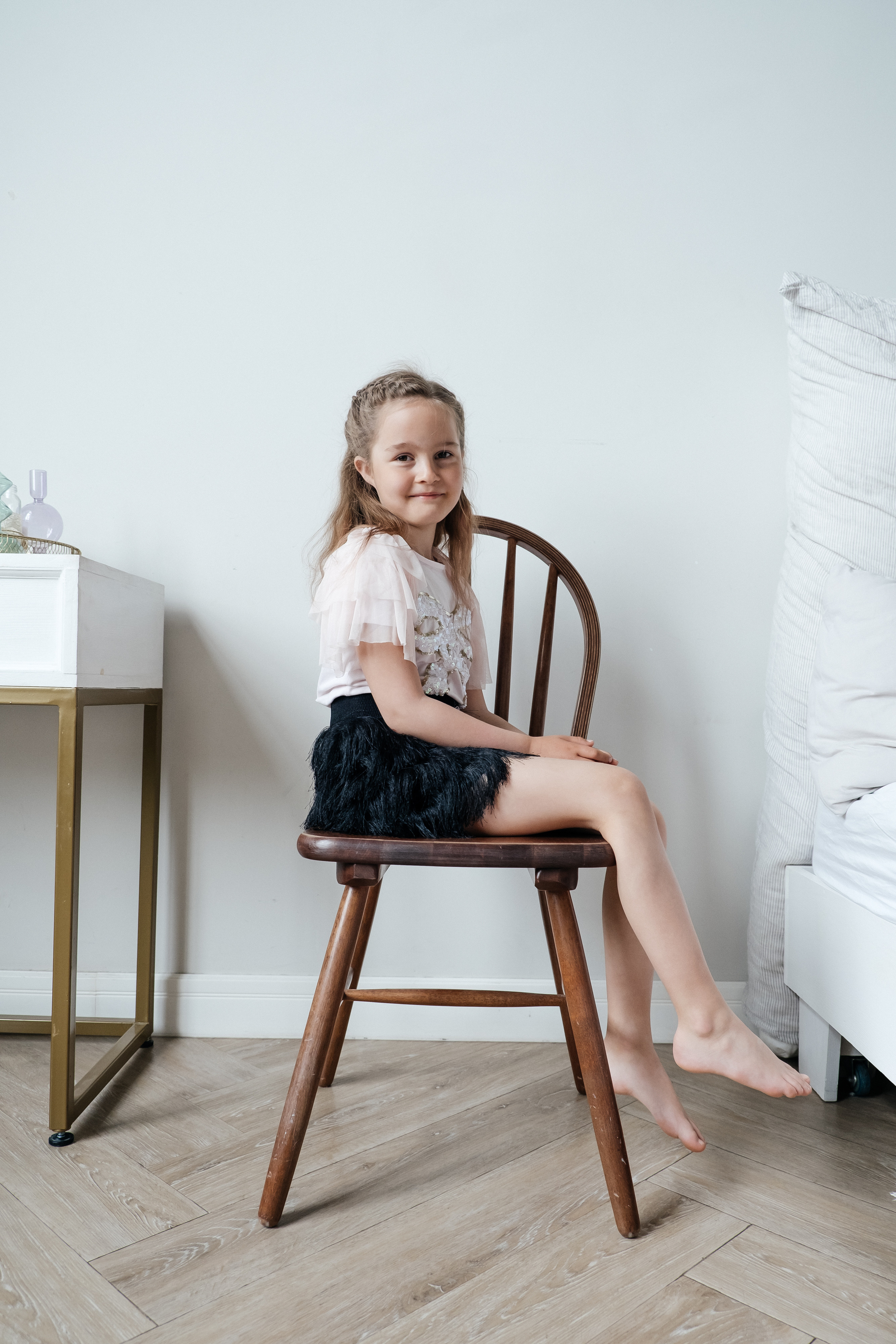 Катя и семья (сканди). Не смотри на других, смотри внутрь себя