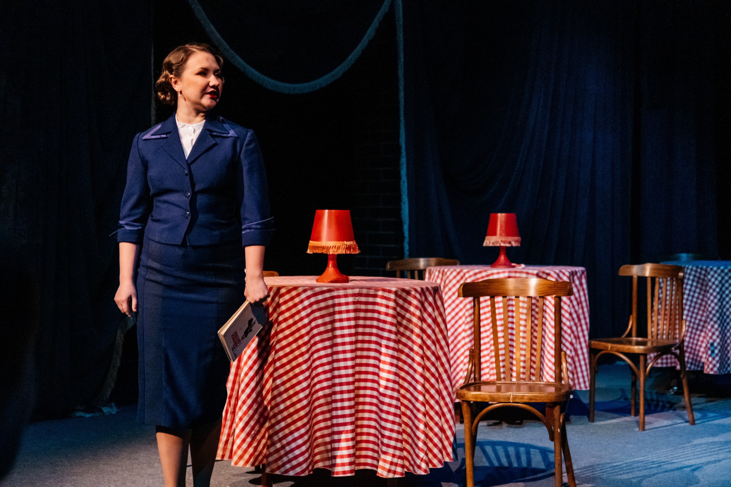 Марлен. Не смотри на других, смотри внутрь себя