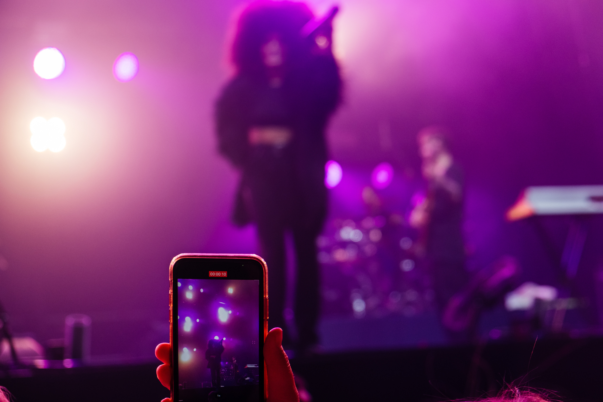 Zivert 07/05/22. Не смотри на других, смотри внутрь себя