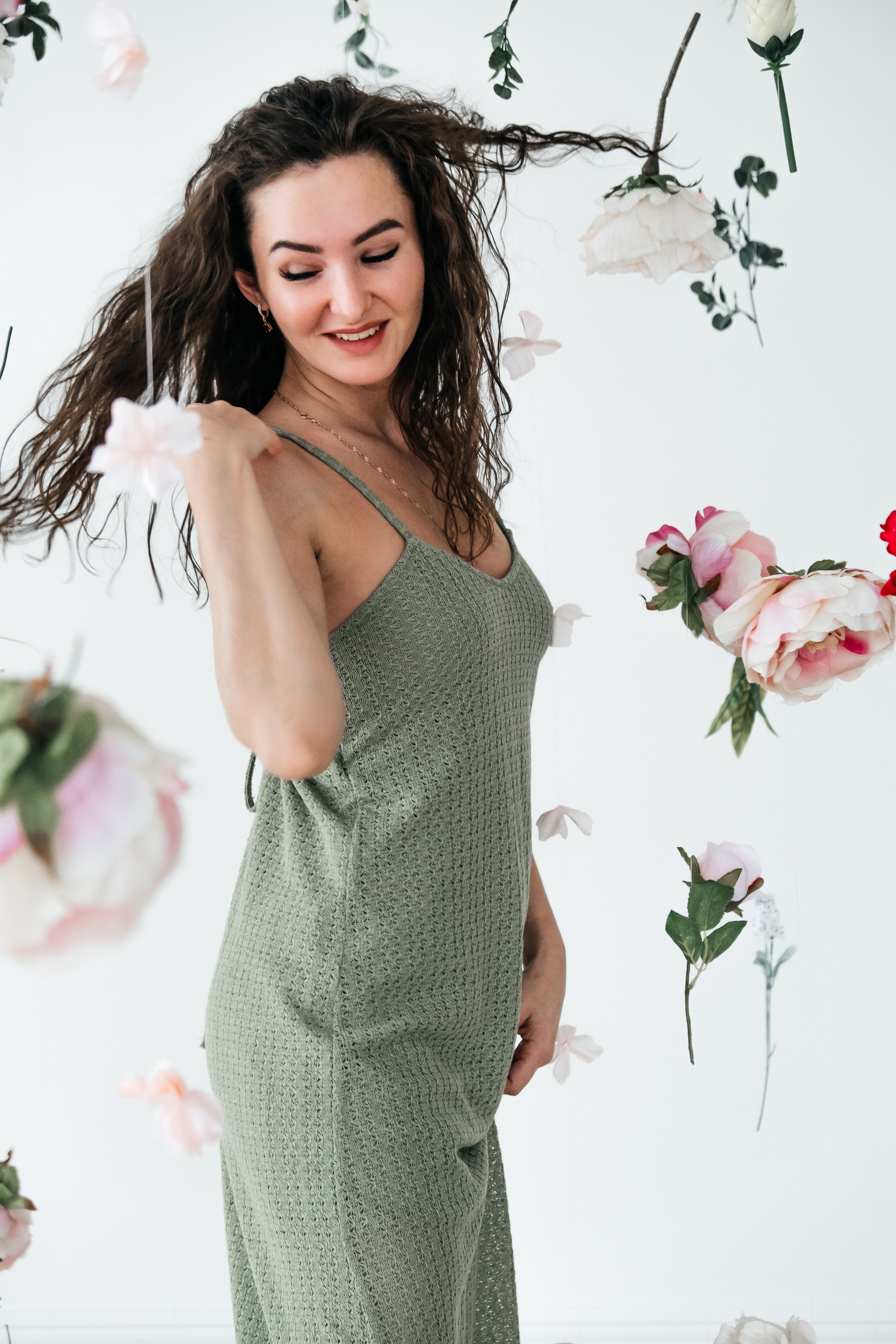 Кристина. Не смотри на других, смотри внутрь себя