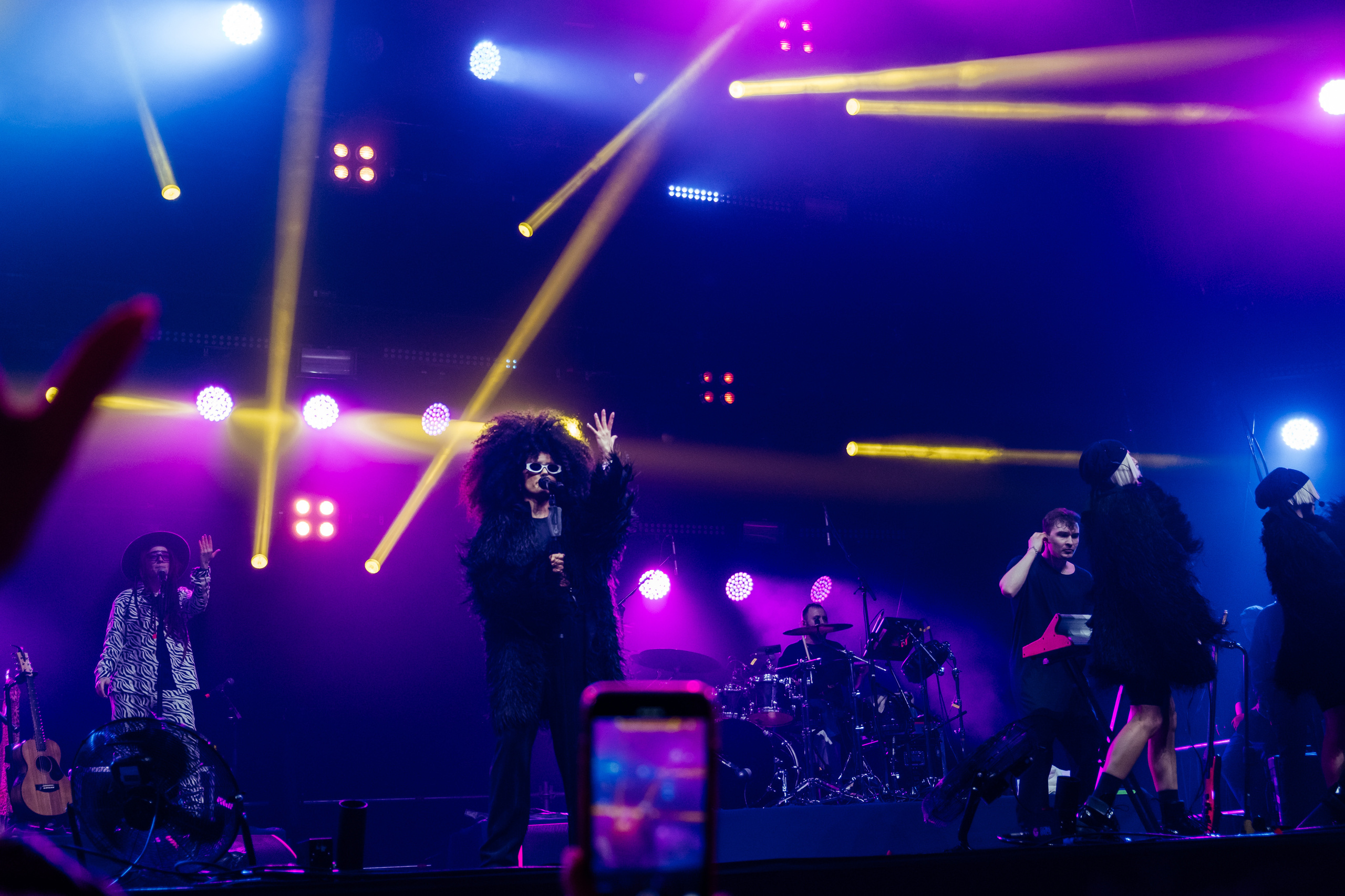 Zivert 07/05/22. Не смотри на других, смотри внутрь себя