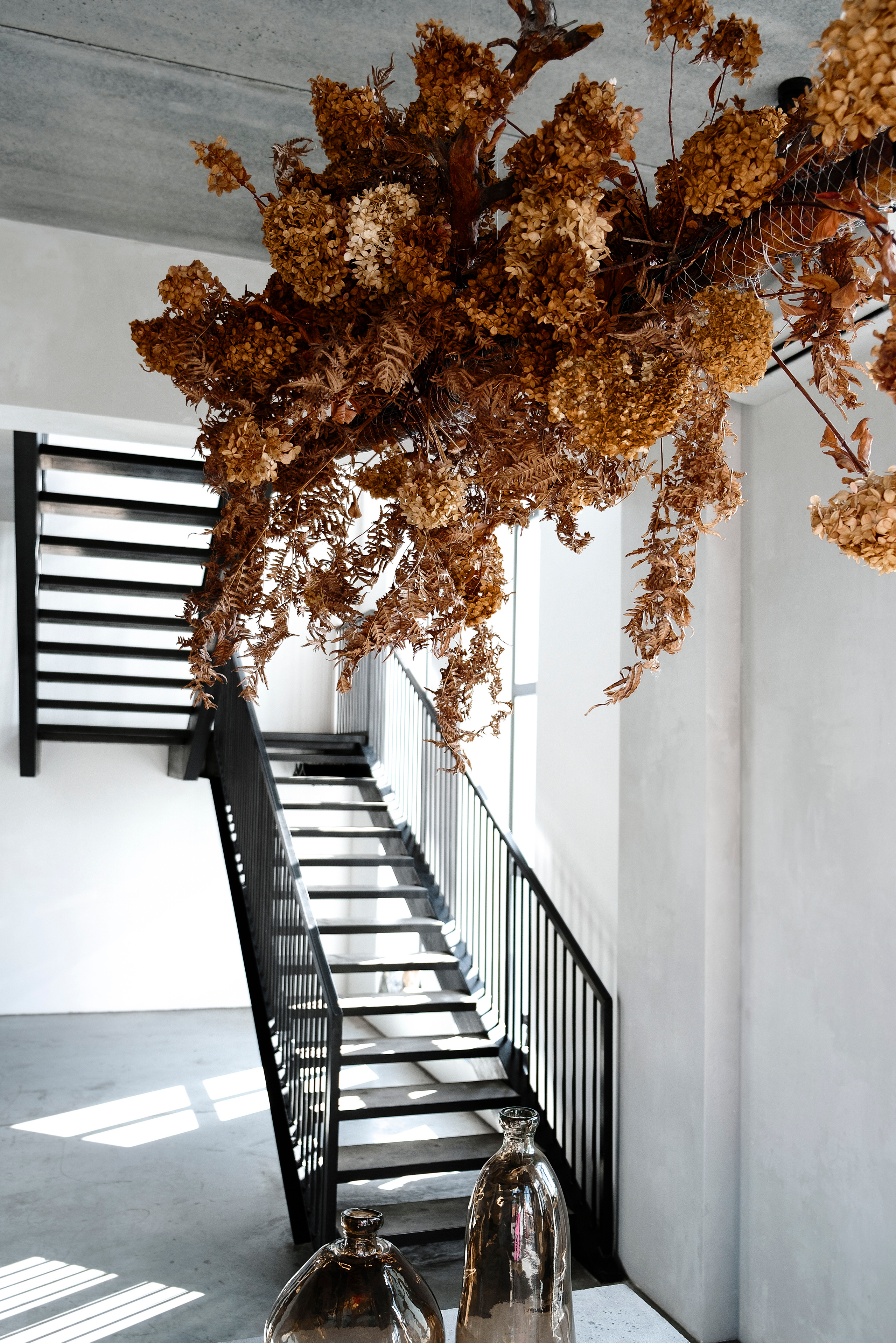 Bride. Не смотри на других, смотри внутрь себя