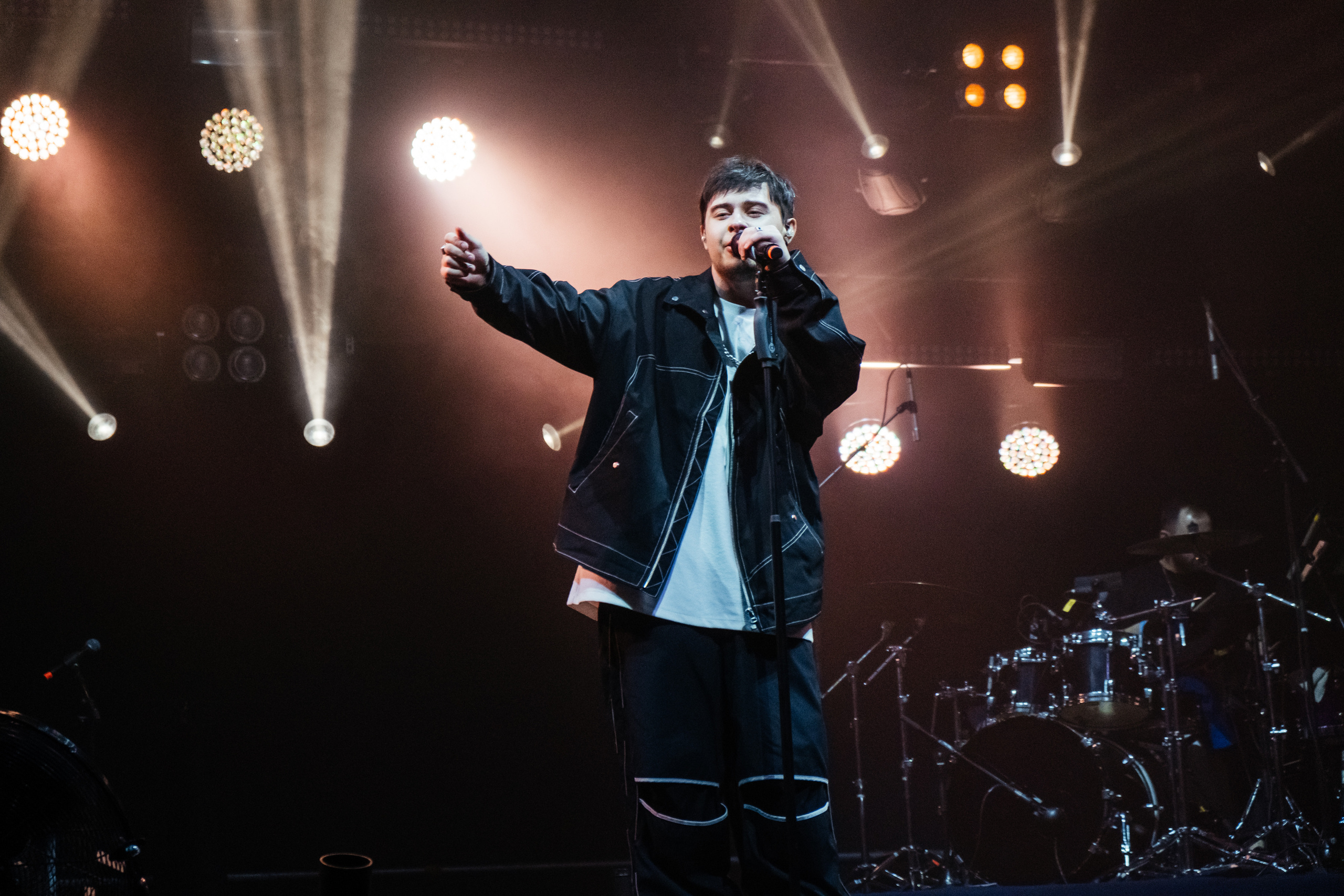 Zivert 07/05/22. Не смотри на других, смотри внутрь себя