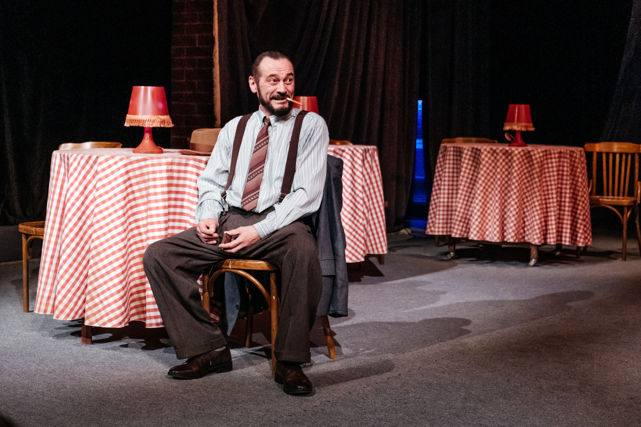 Марлен. Не смотри на других, смотри внутрь себя