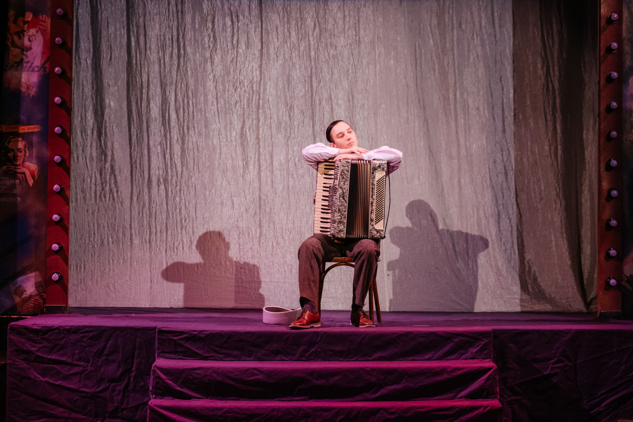 Марлен. Не смотри на других, смотри внутрь себя