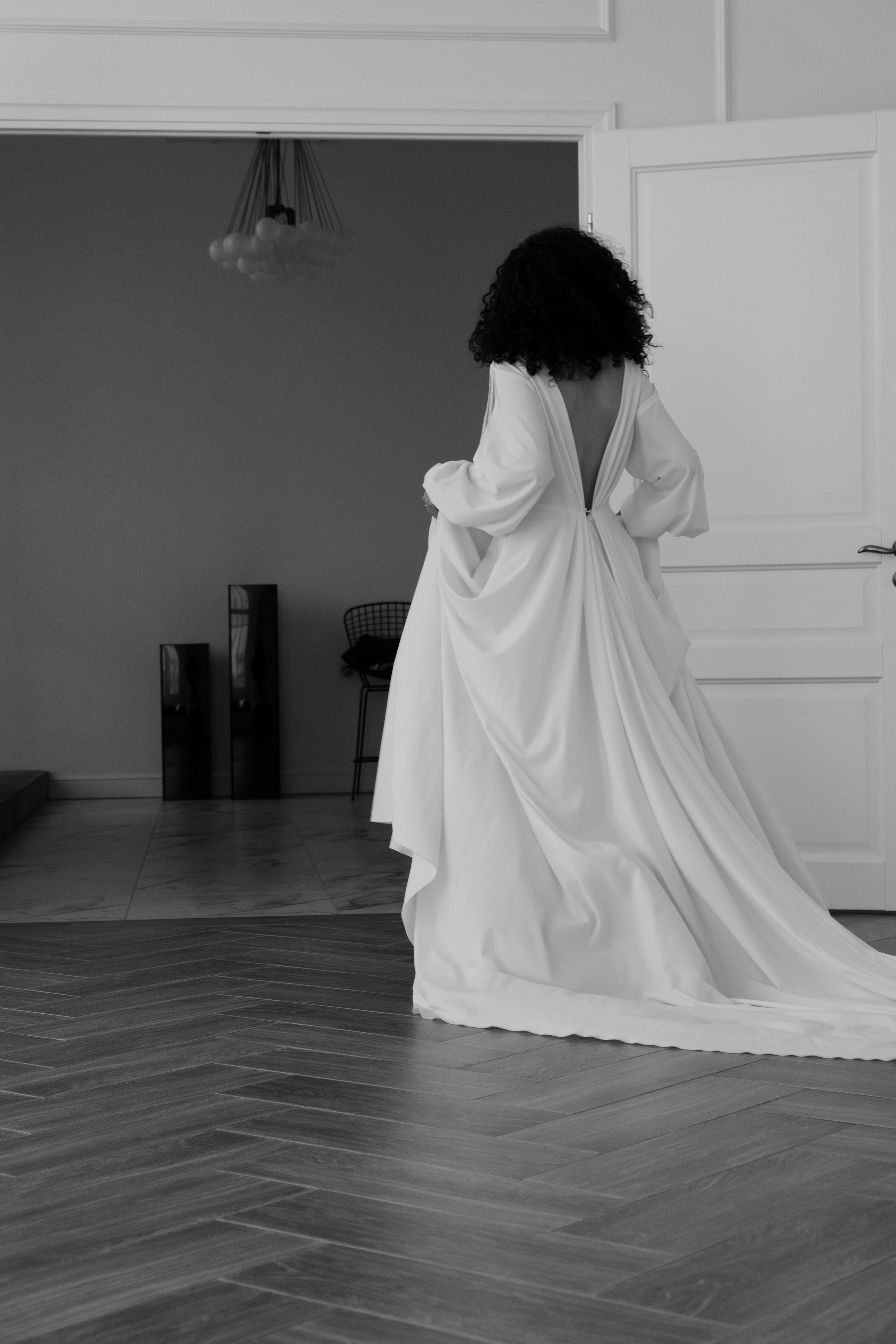 Bride. Не смотри на других, смотри внутрь себя